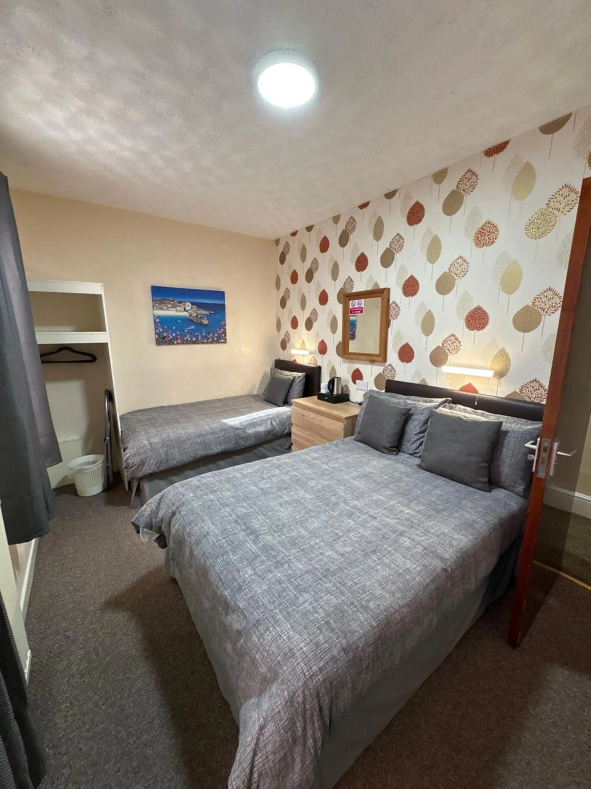 Bed in Clifton Private Hotel