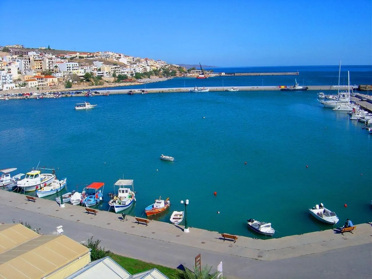Bird's eye view in Elysee Hotel