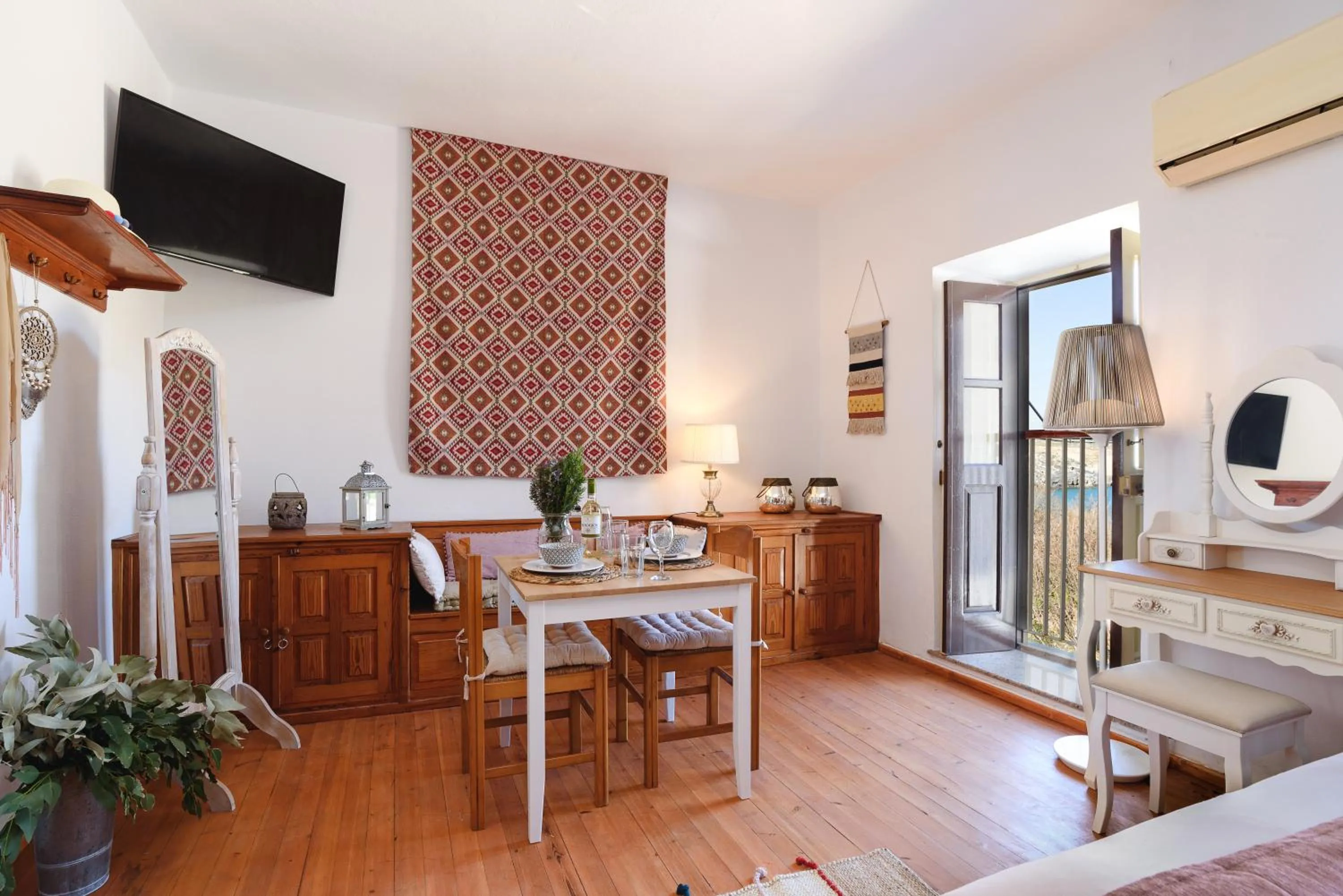 Living room in Thea Villas and Suite