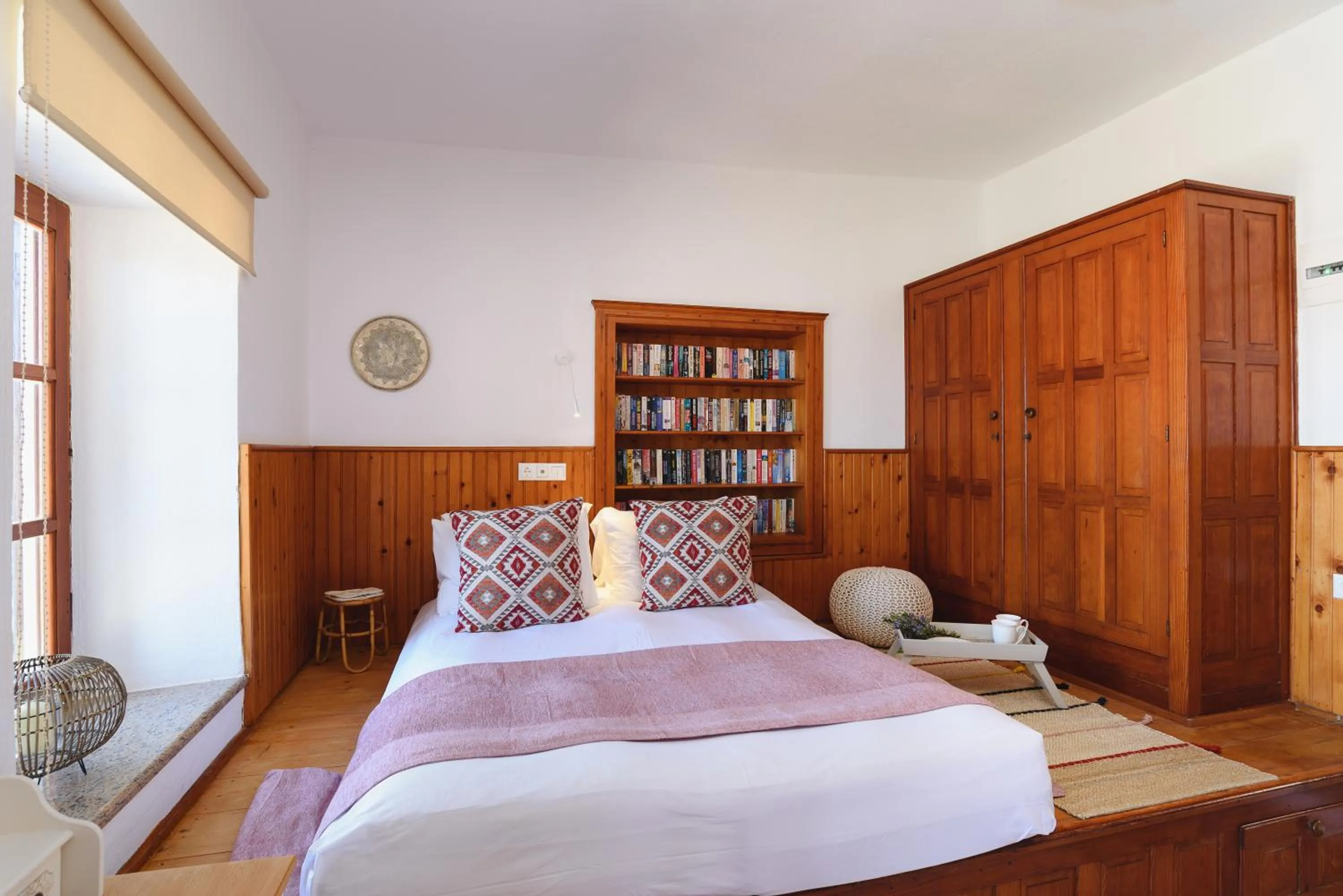 Bedroom, Bed in Thea Villas and Suite