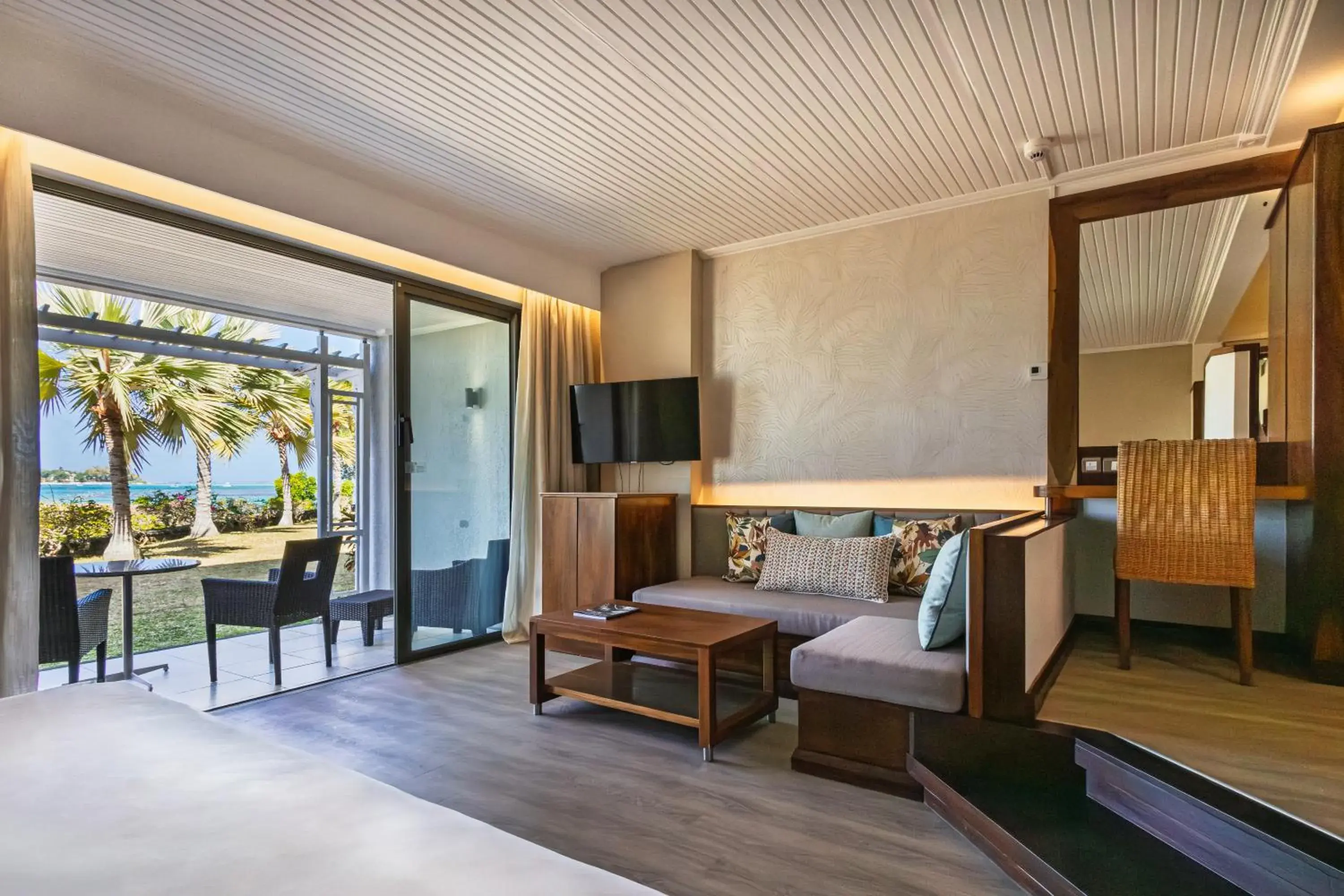 View (from property/room), Bed in Shandrani Beachcomber Resort & Spa View (from property/room), Bed in Shandrani Beachcomber Resort & Spa