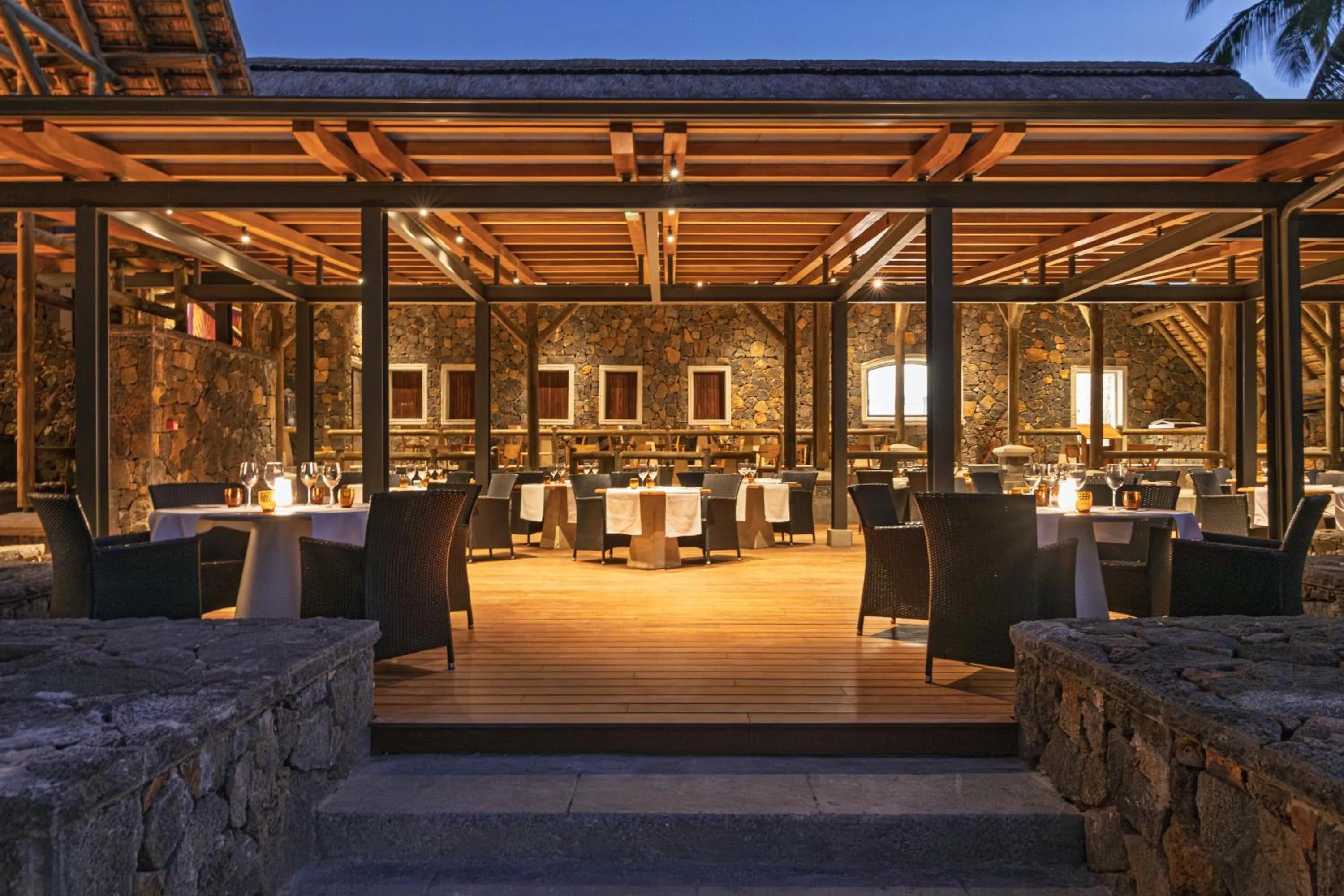 Restaurant/places to eat in Shandrani Beachcomber Resort & Spa