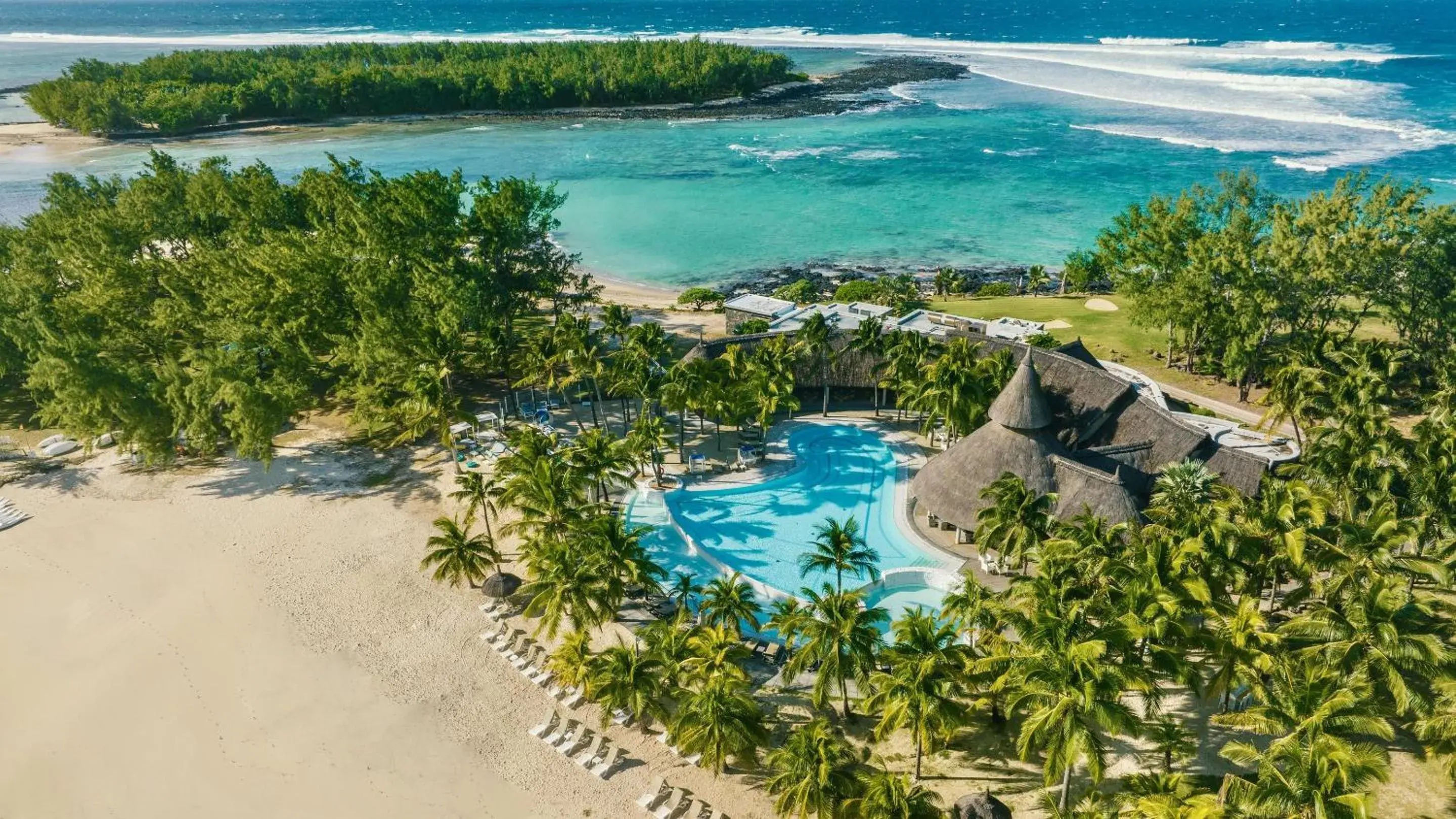 Property building in Shandrani Beachcomber Resort & Spa Property building in Shandrani Beachcomber Resort & Spa