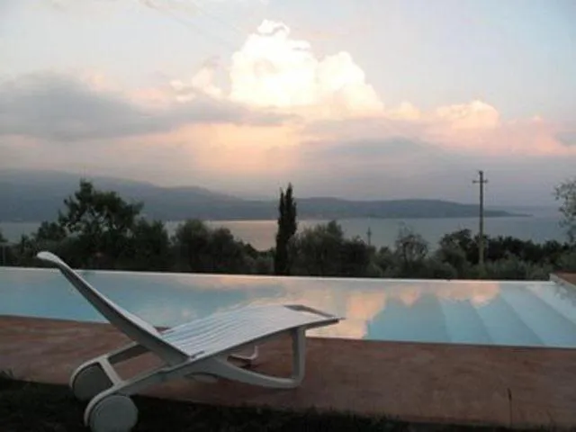 Swimming pool in Caselli Vigole al Sole