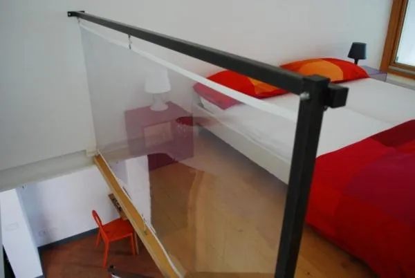 Decorative detail, Bed in Caselli Vigole al Sole