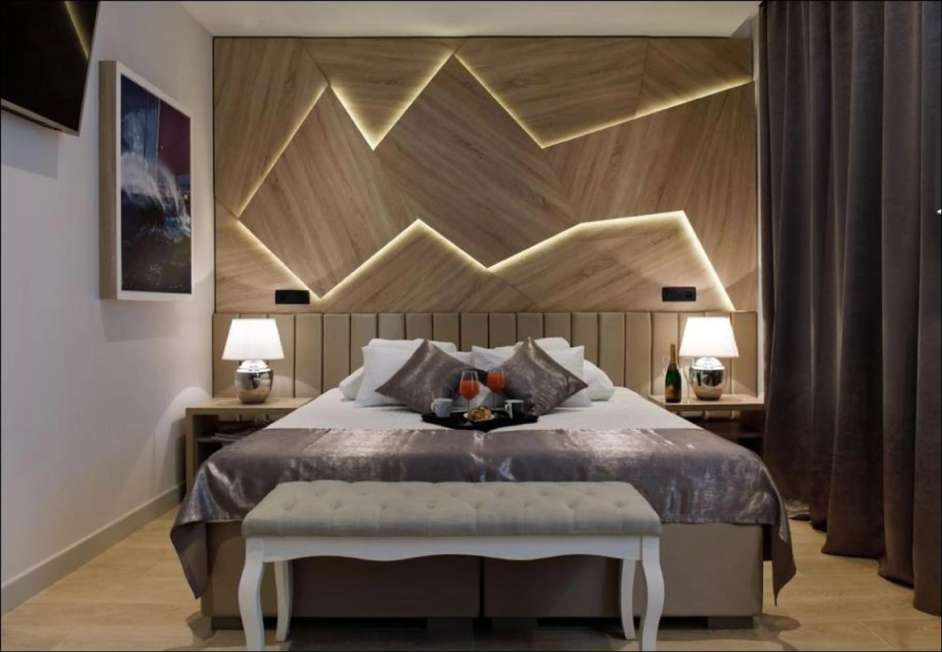 Photo of the whole room, Bed in Sailor Boutique Rooms