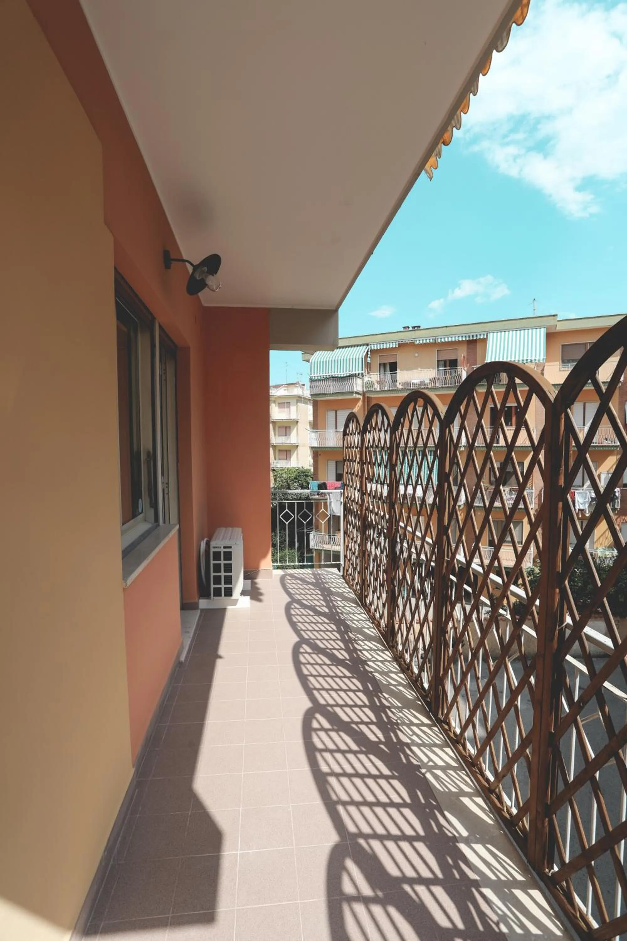 Il Viaggiatore Via Rimini Serapo