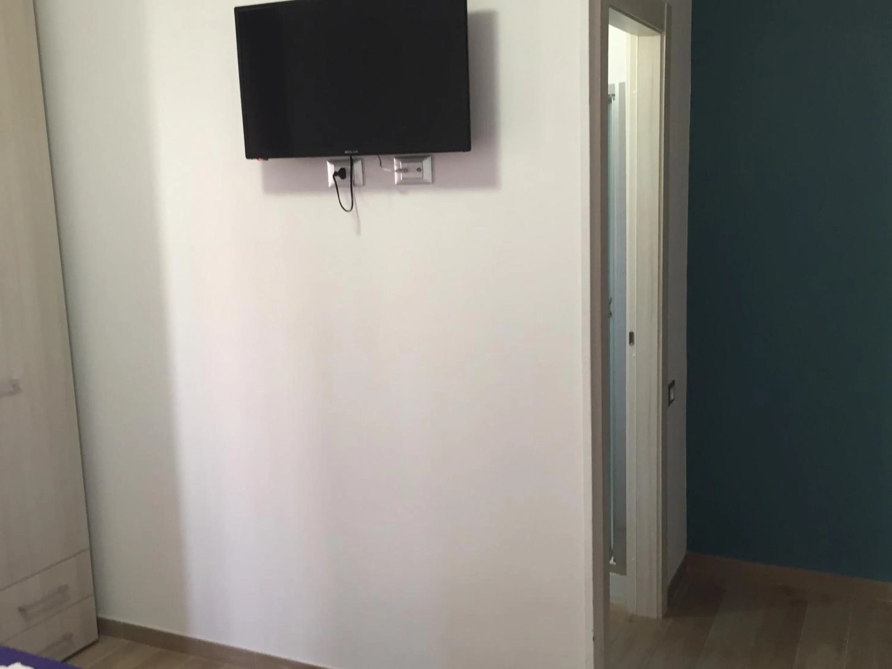 Il Viaggiatore Via Rimini Serapo