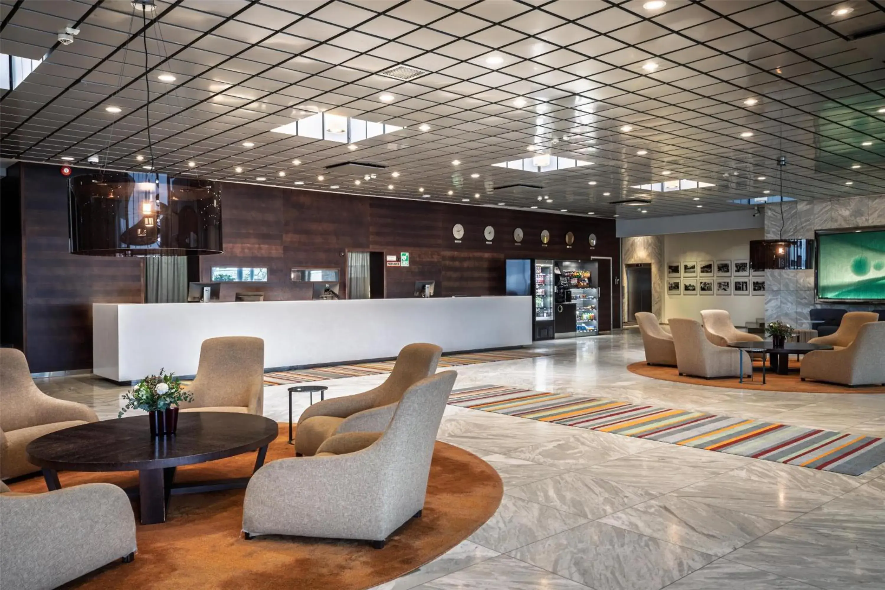 Lobby or reception in Hilton Helsinki Kalastajatorppa Lobby or reception in Hilton Helsinki Kalastajatorppa