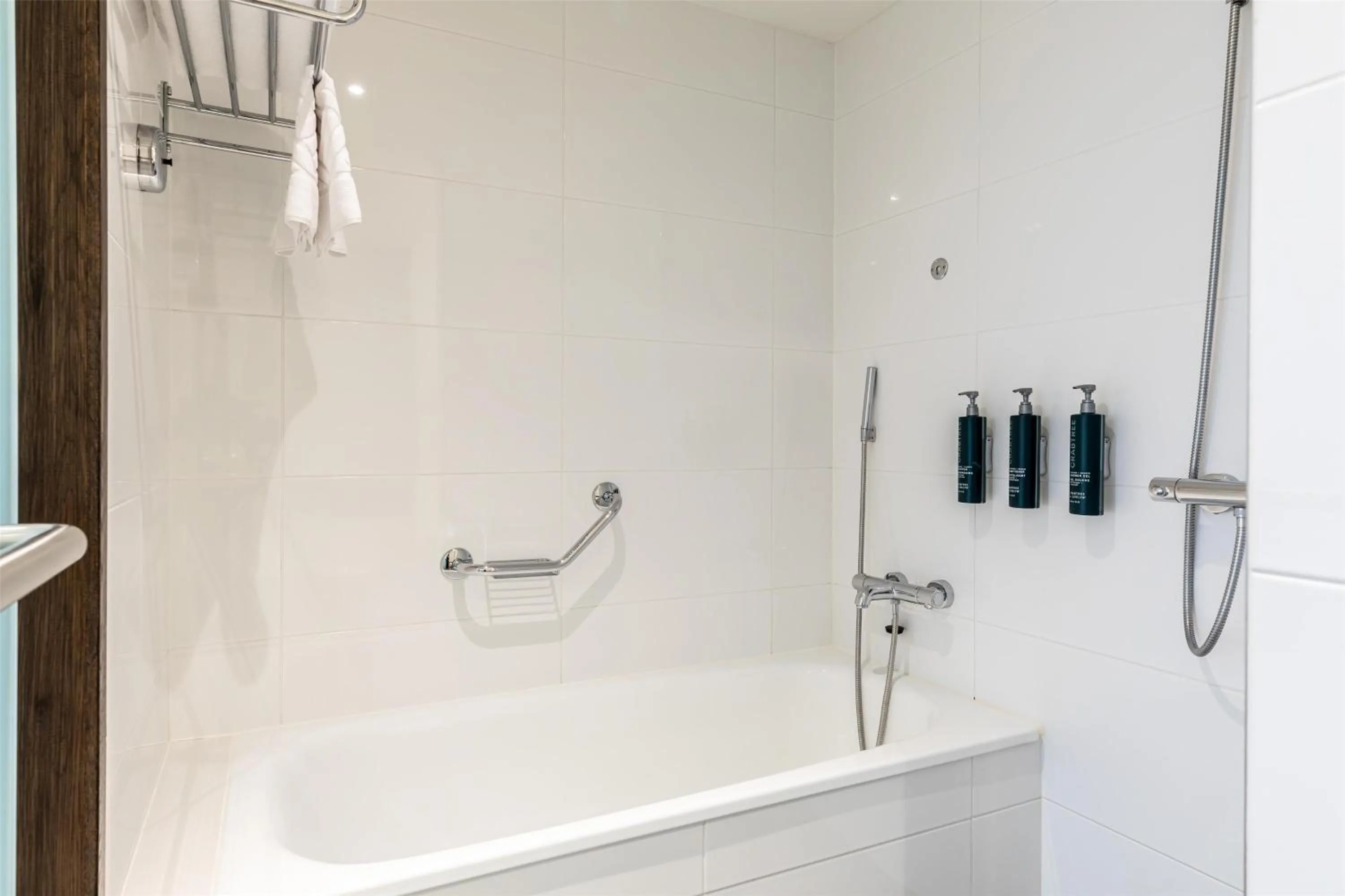 Bathroom in Hilton Helsinki Kalastajatorppa