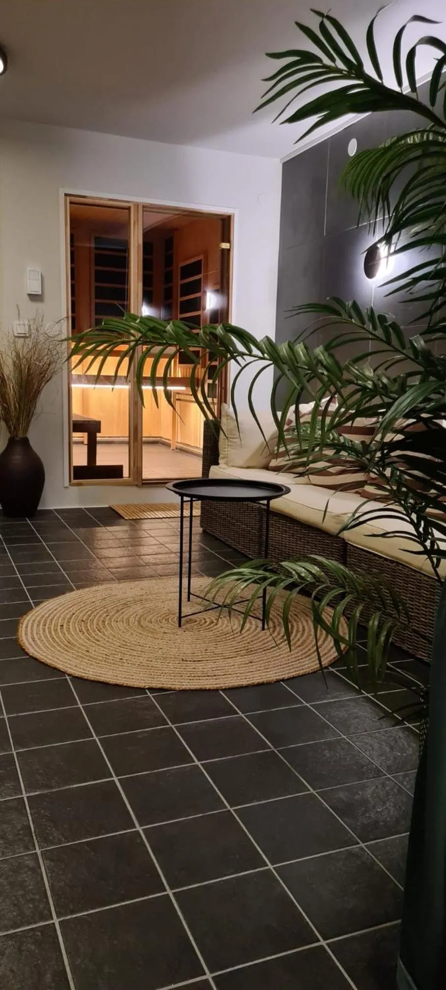 Massage in Palm Tree Hotel, Best Western Signature Collection