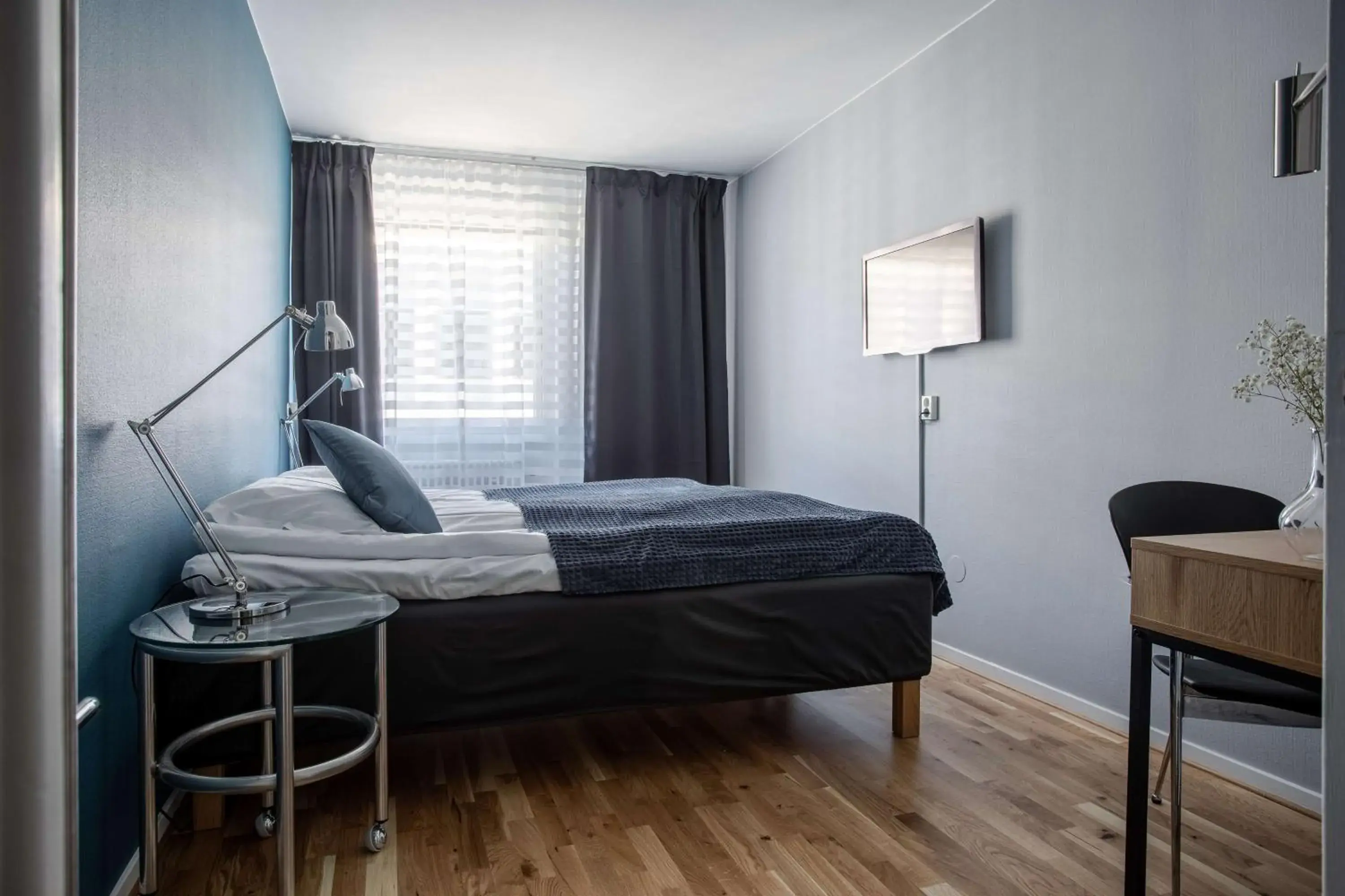 Photo of the whole room, Bed in Palm Tree Hotel, Best Western Signature Collection Photo of the whole room, Bed in Palm Tree Hotel, Best Western Signature Collection