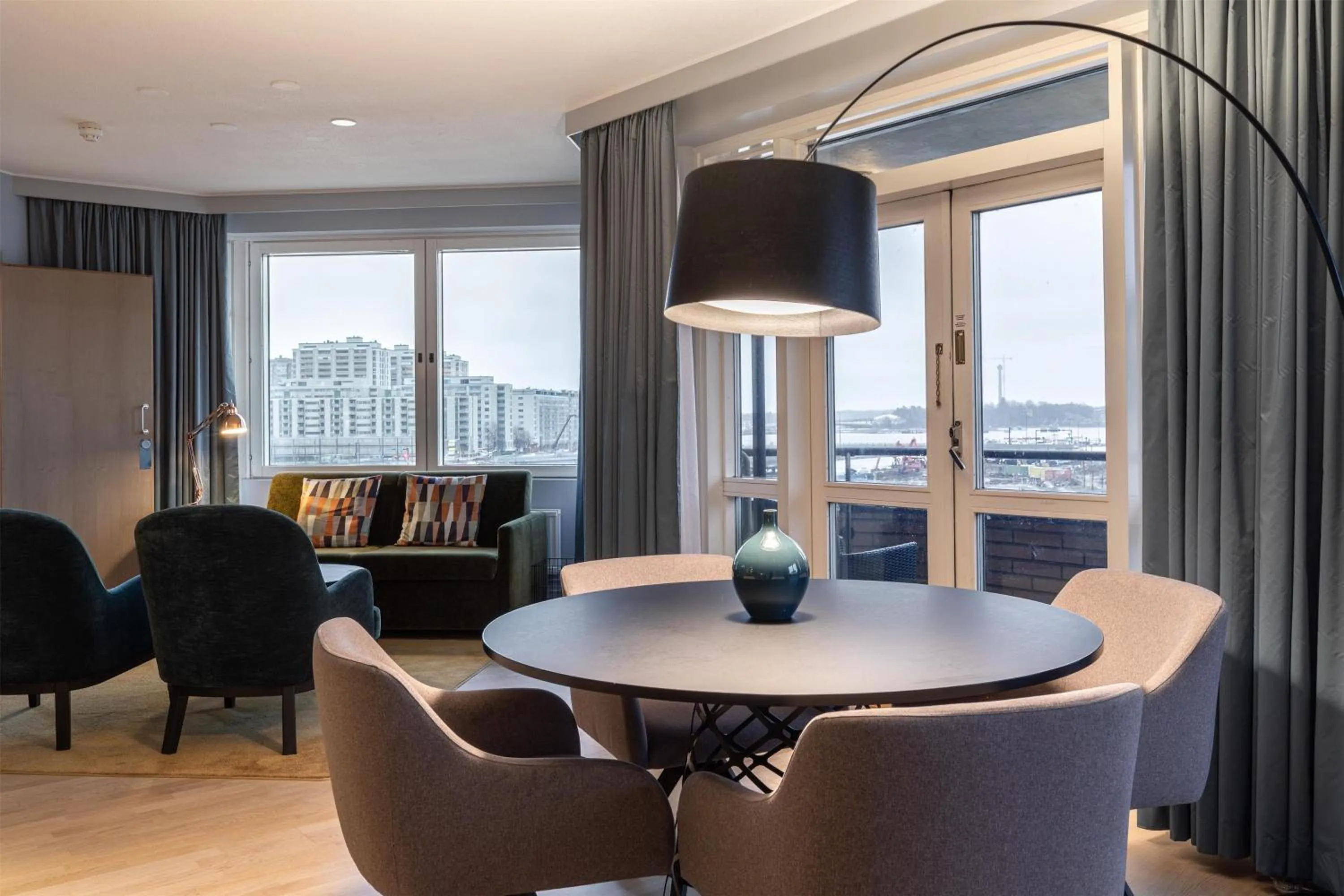 Living room in Hilton Helsinki Strand