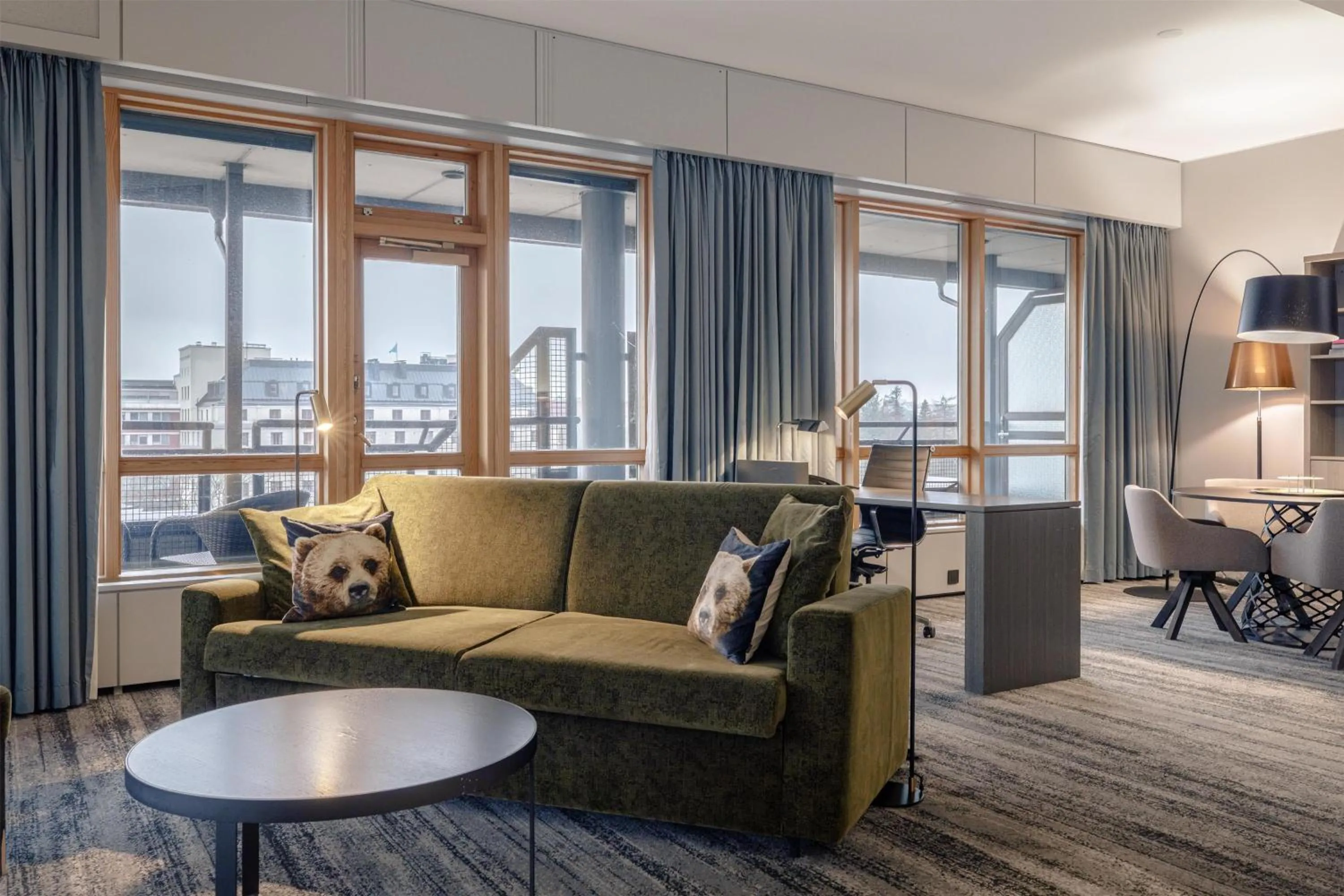 Living room in Hilton Helsinki Strand