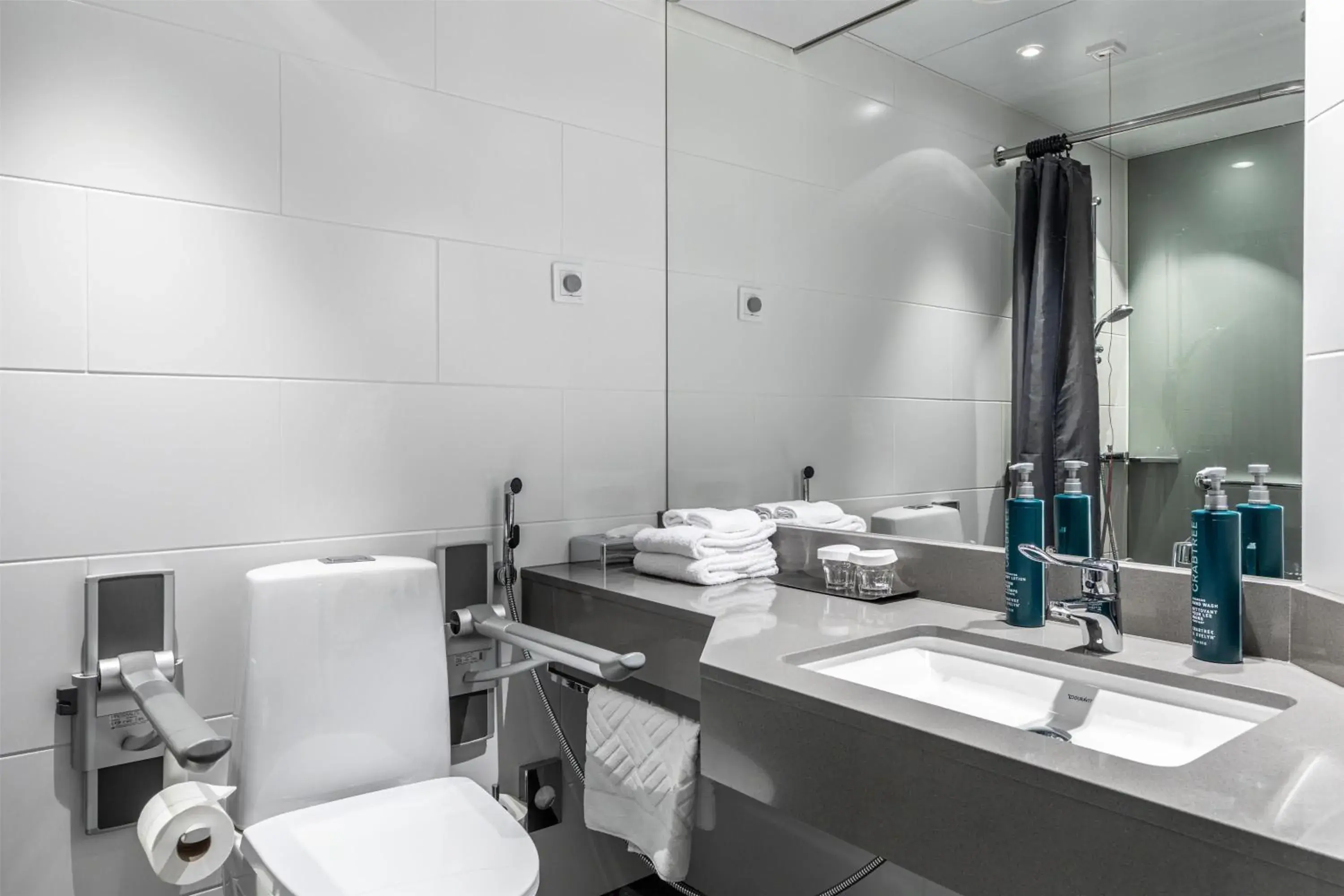 Bathroom in Hilton Helsinki Strand Bathroom in Hilton Helsinki Strand