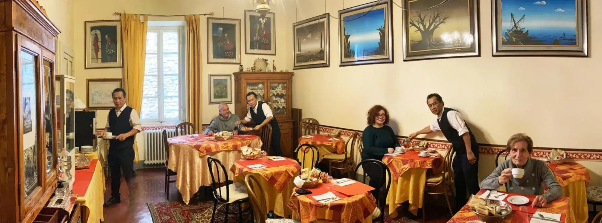 Breakfast, Restaurant/Places to Eat in Albergo Anna