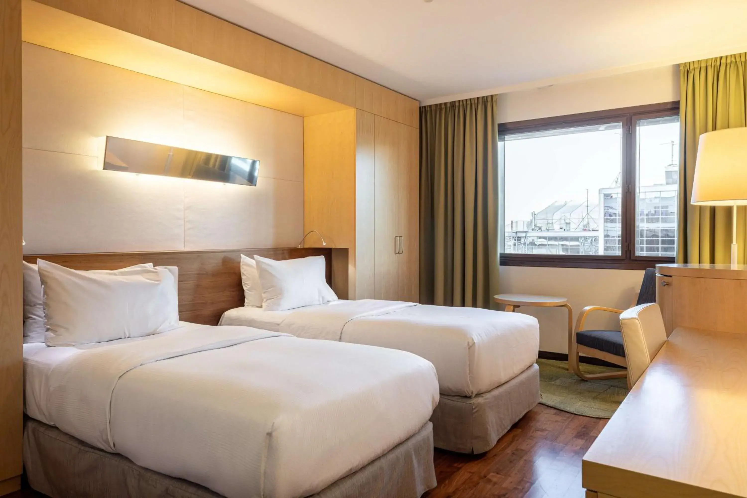 Executive Twin Room in Hilton Helsinki Airport Executive Twin Room in Hilton Helsinki Airport