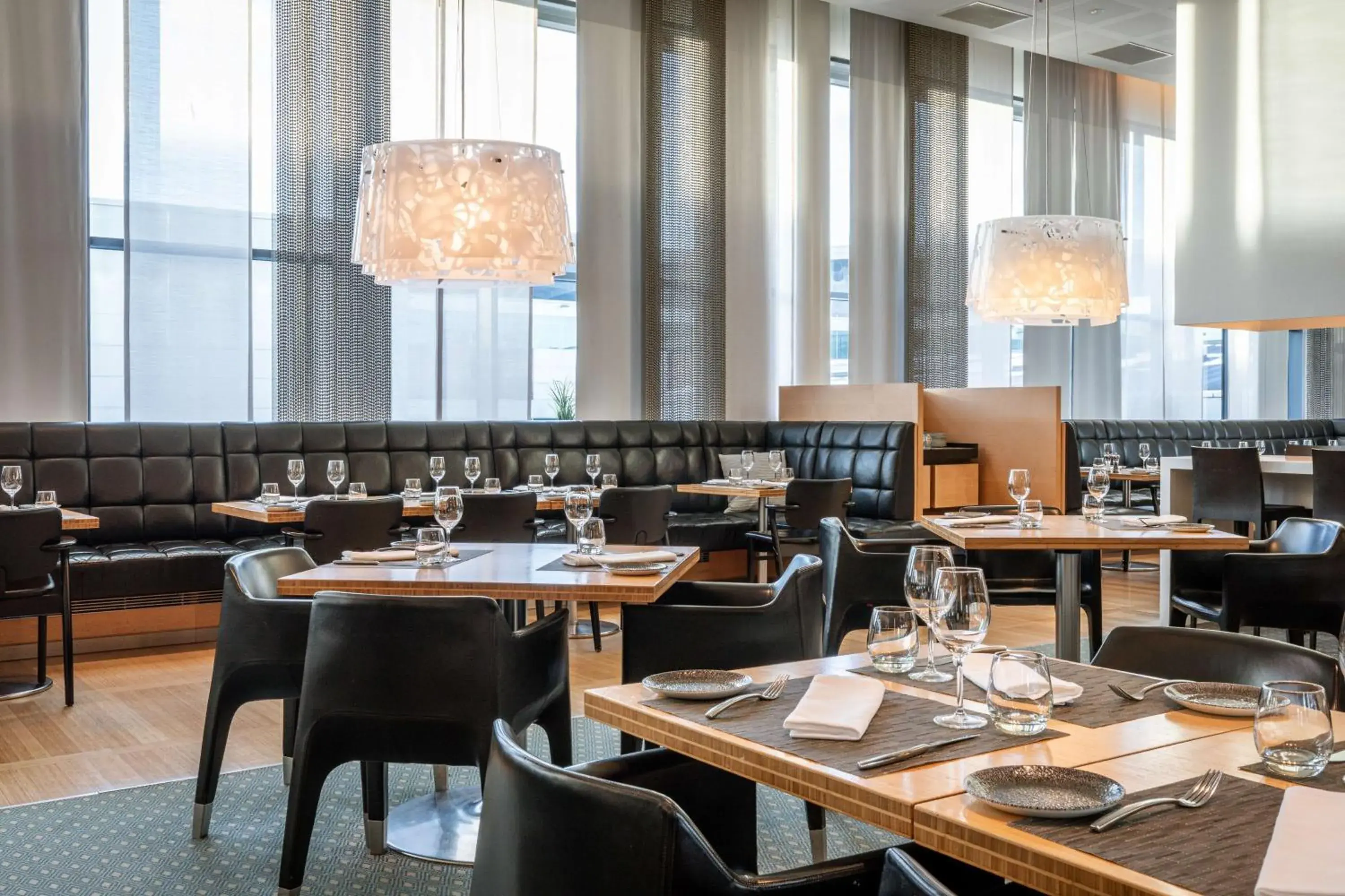 Restaurant/places to eat in Hilton Helsinki Airport Restaurant/places to eat in Hilton Helsinki Airport
