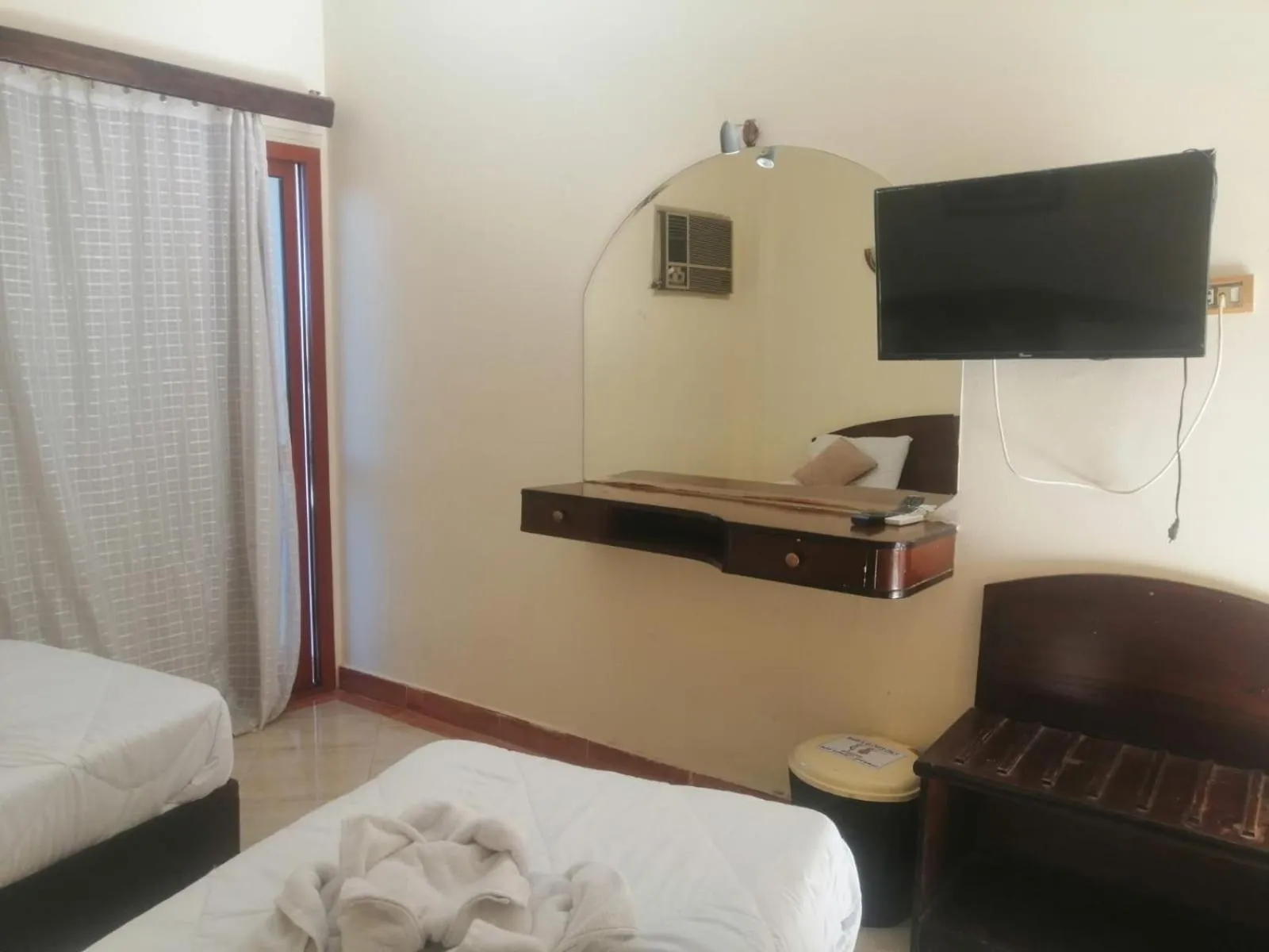 TV and multimedia, Bed in Eiffel Hotel Hurghada