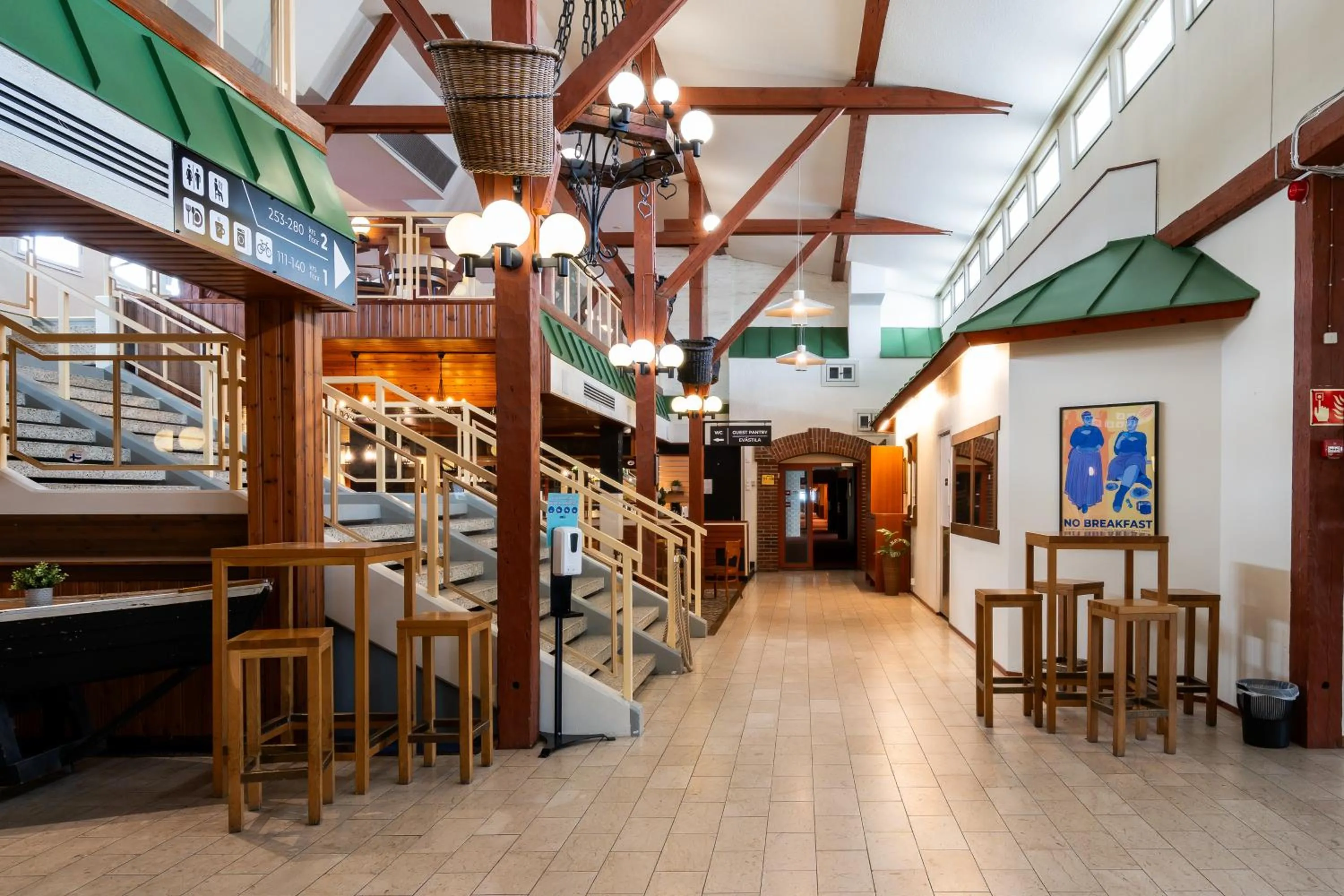 Lobby or reception in Hiisi Hotel Turku Seaport