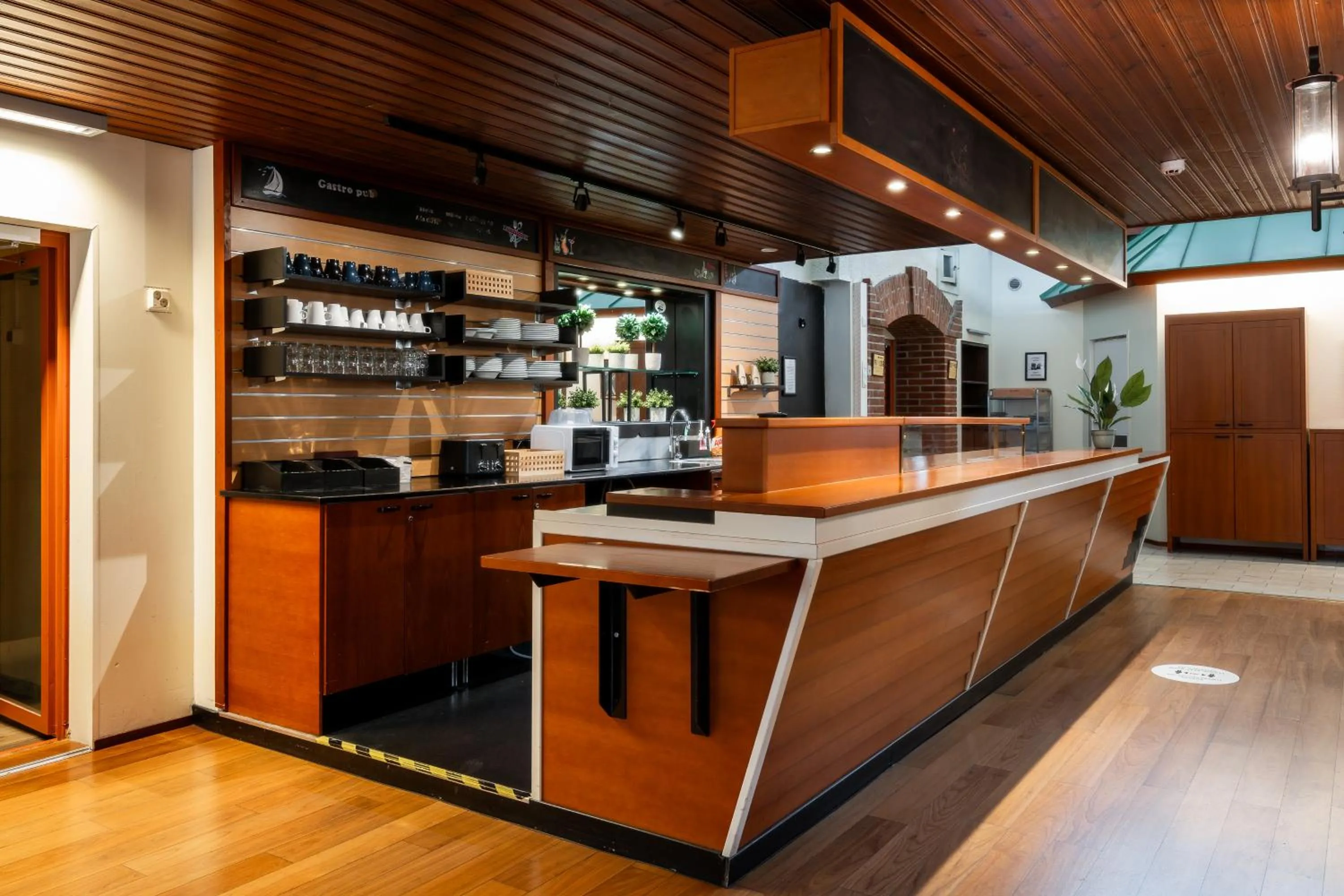 Seating area in Hiisi Hotel Turku Seaport