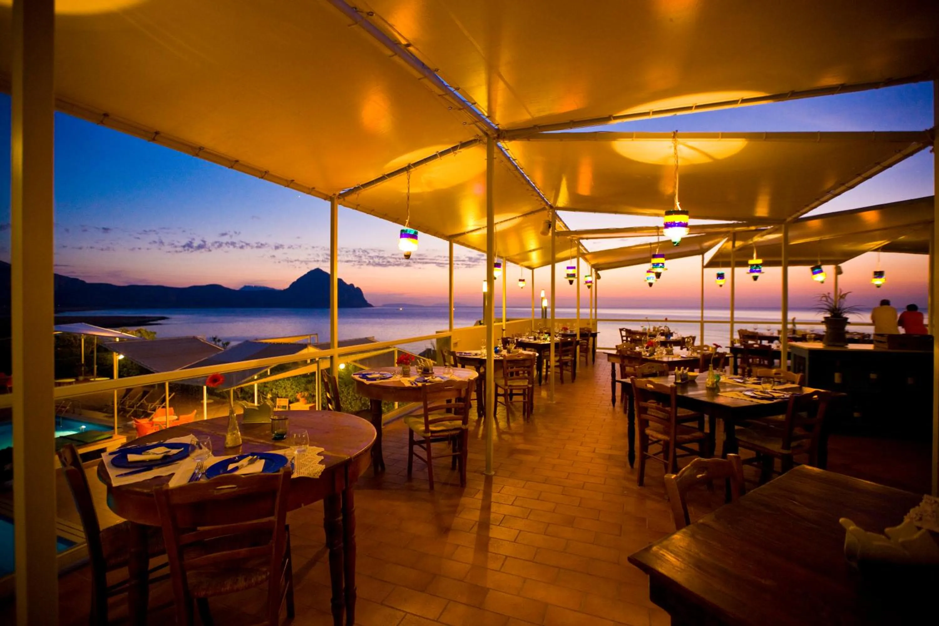 Restaurant/places to eat in Hotel Pocho