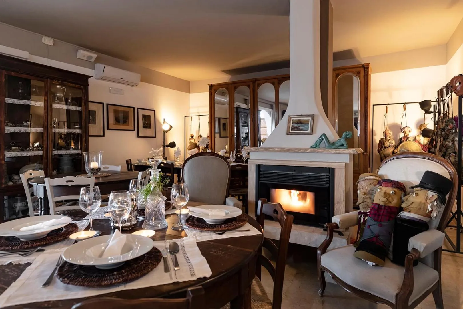 Restaurant/places to eat in Hotel Pocho