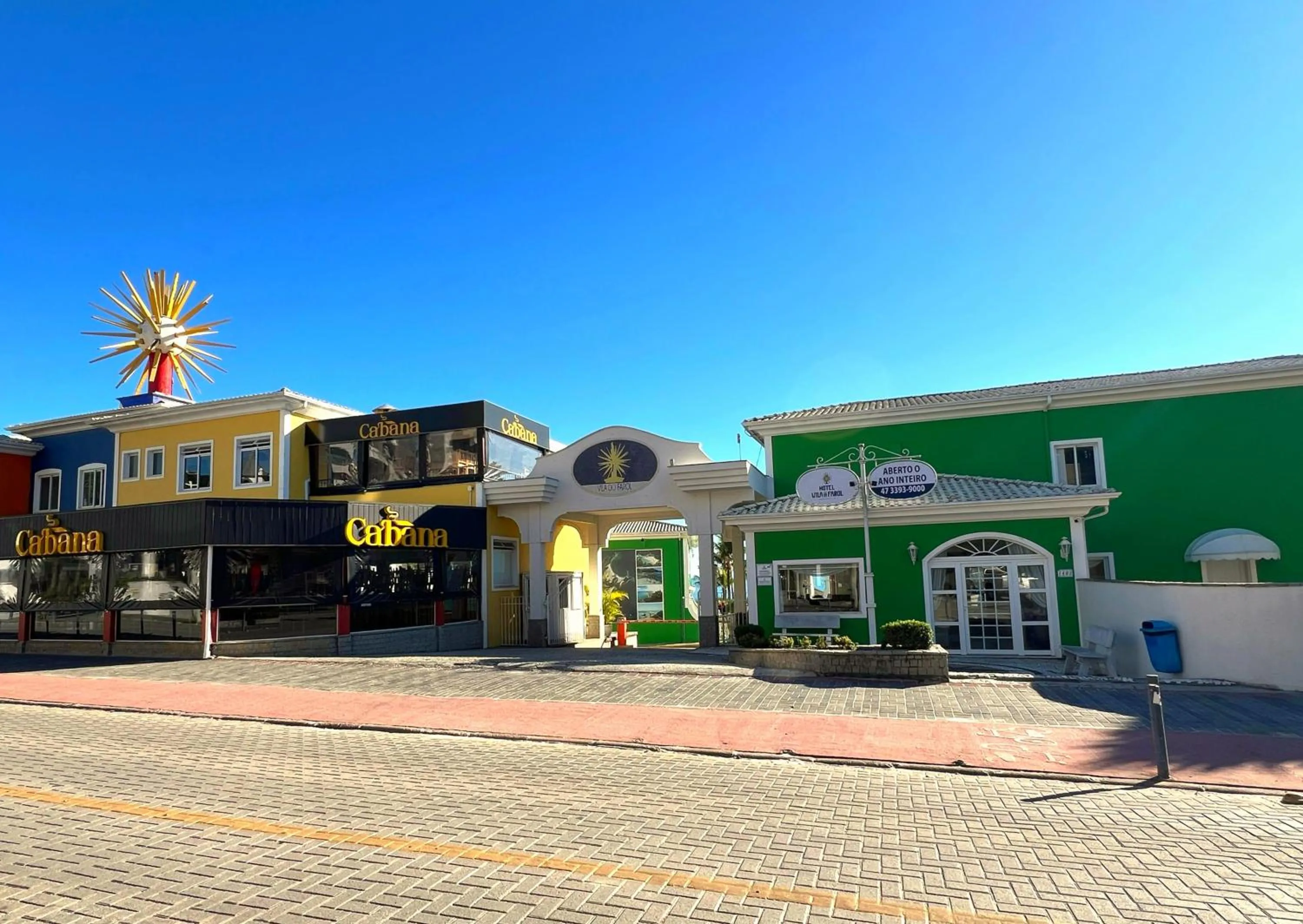 Property building in Hotel Vila do Farol