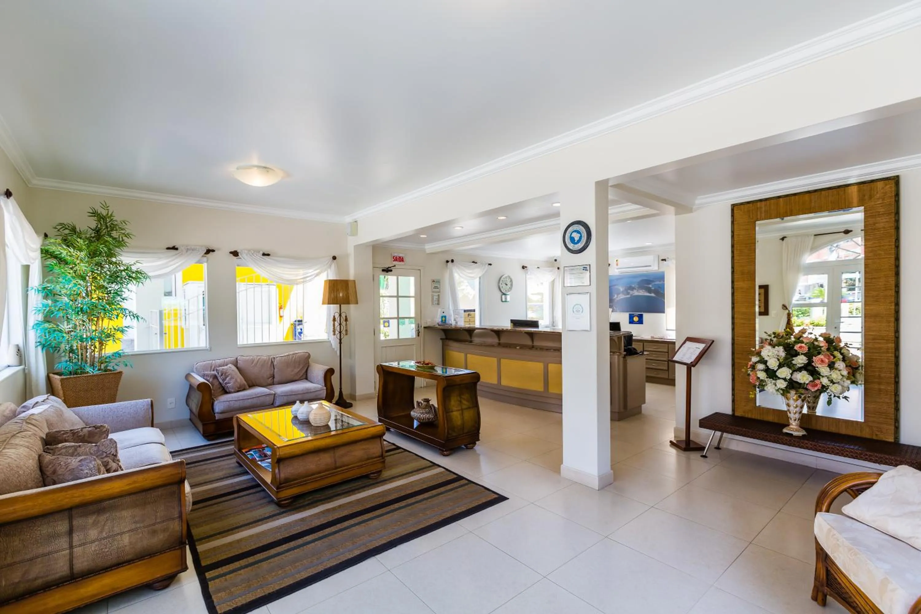 TV and multimedia in Hotel Vila do Farol