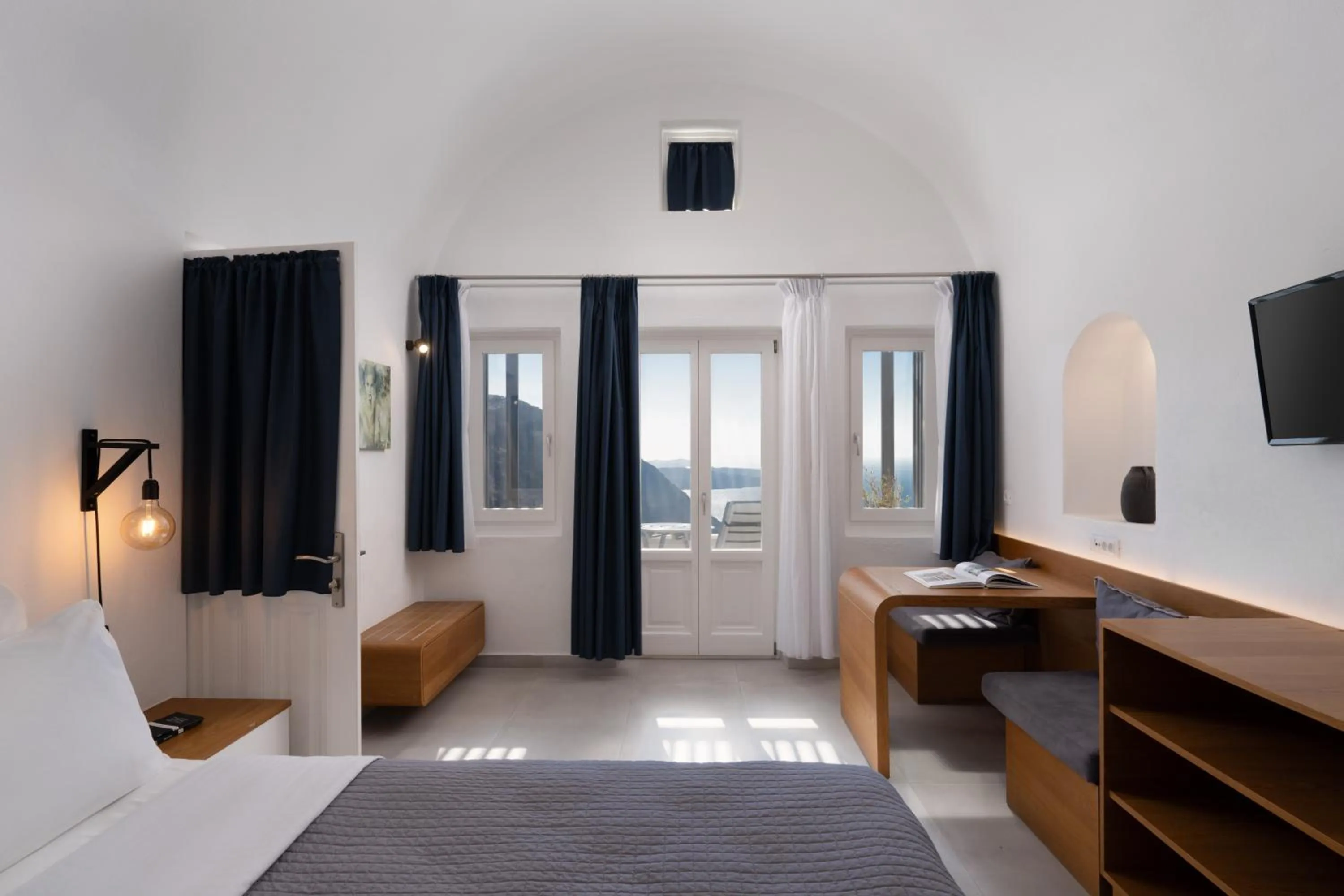 Photo of the whole room, Bed in Santorini Princess Spa Hotel