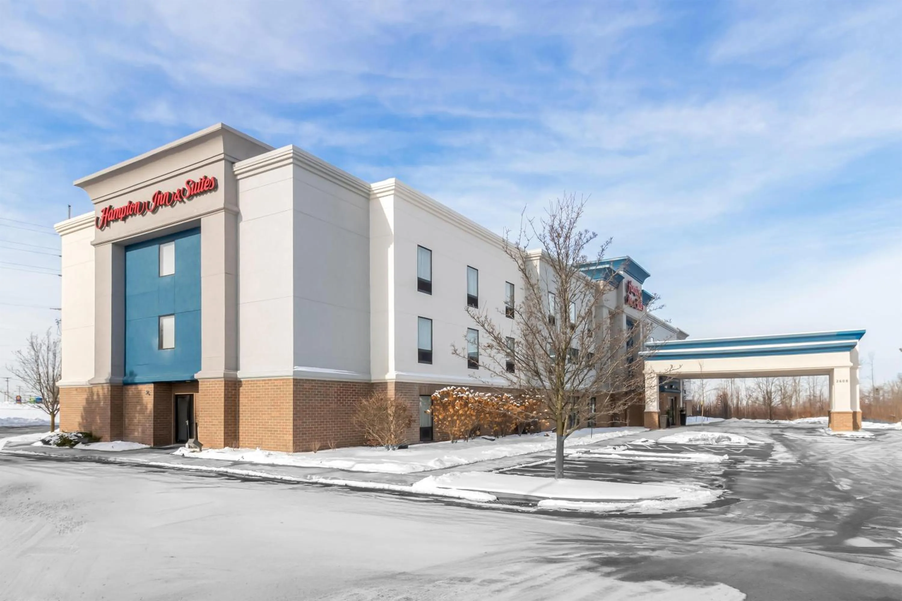 Property building in Hampton Inn & Suites New Castle, PA