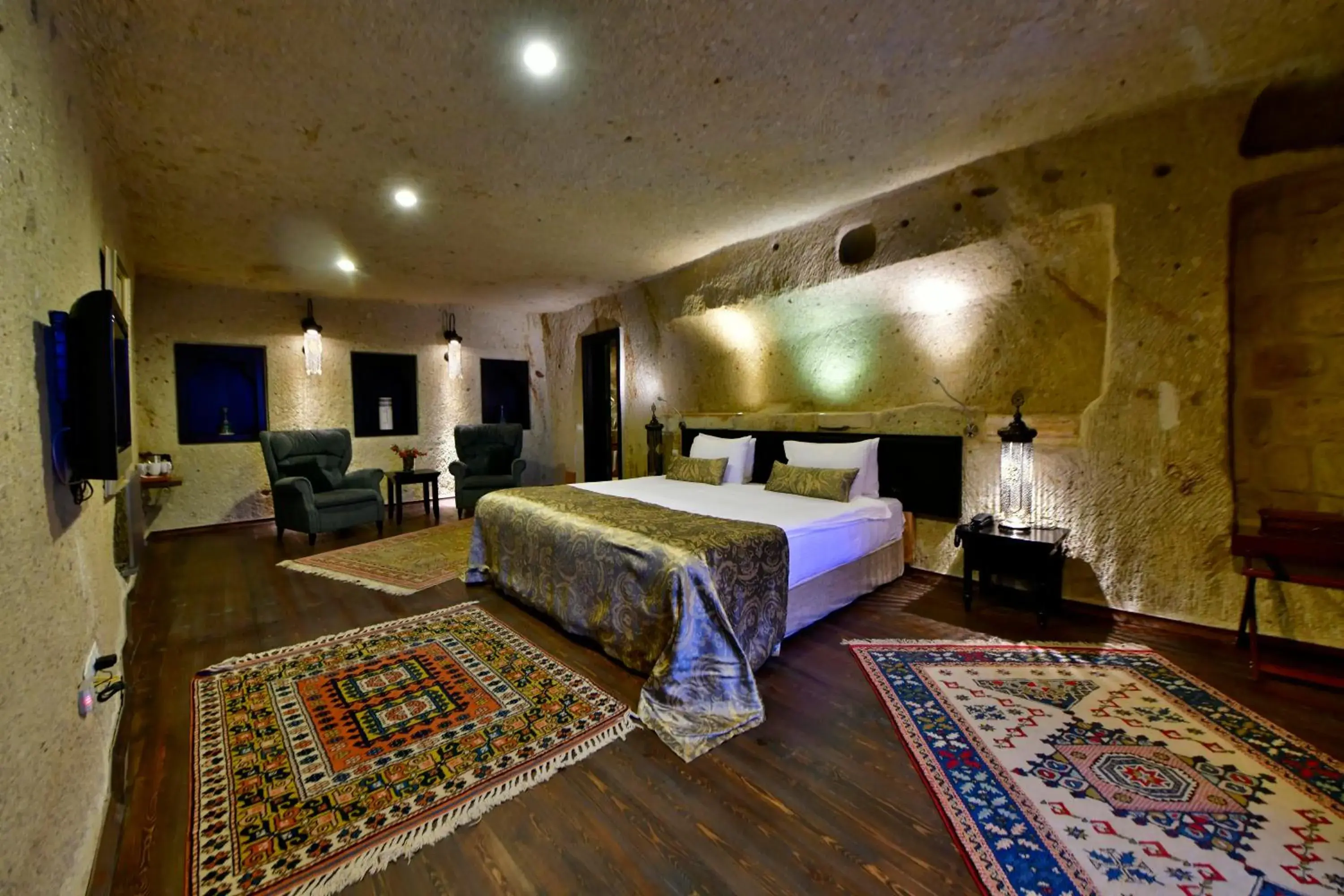Deluxe Cave Family Suite in Cappadocia Estates Hotel Deluxe Cave Family Suite in Cappadocia Estates Hotel