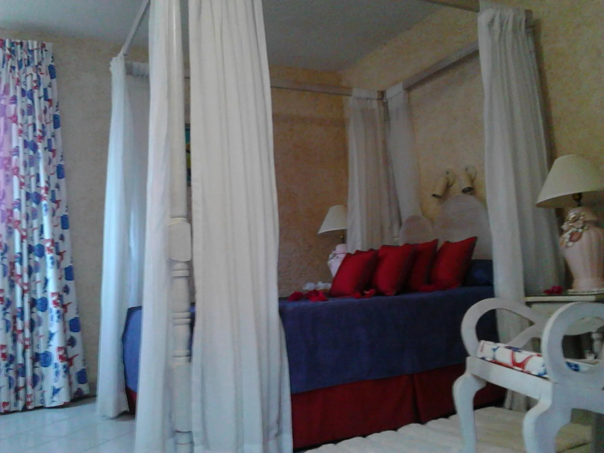 Bed in Sea Symphony Villa