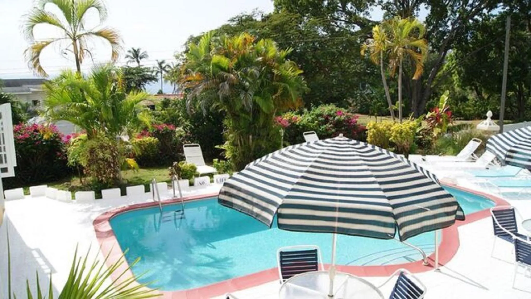 Garden in Sea Symphony Villa