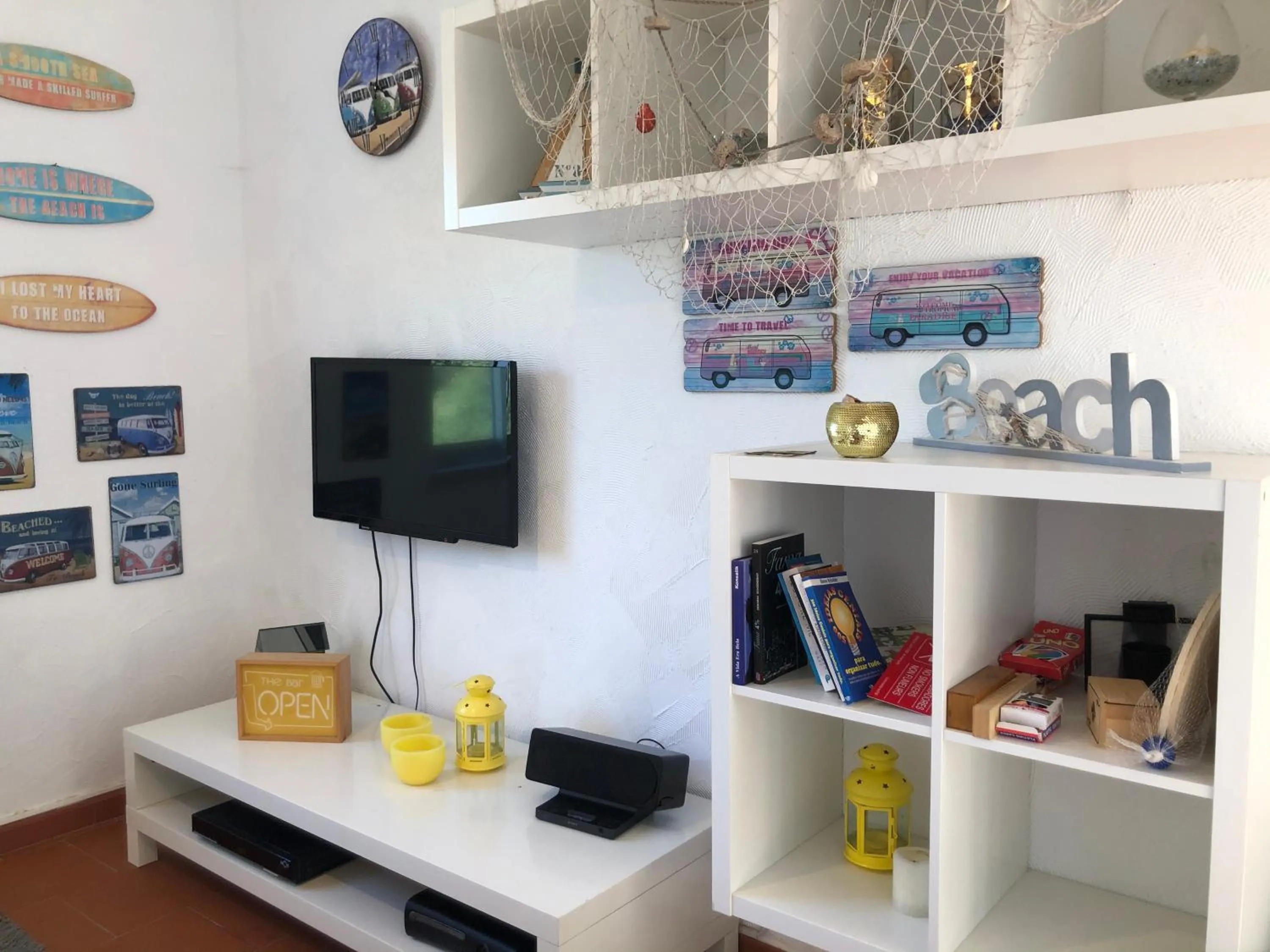 Fonte da Telha Beach Hostel