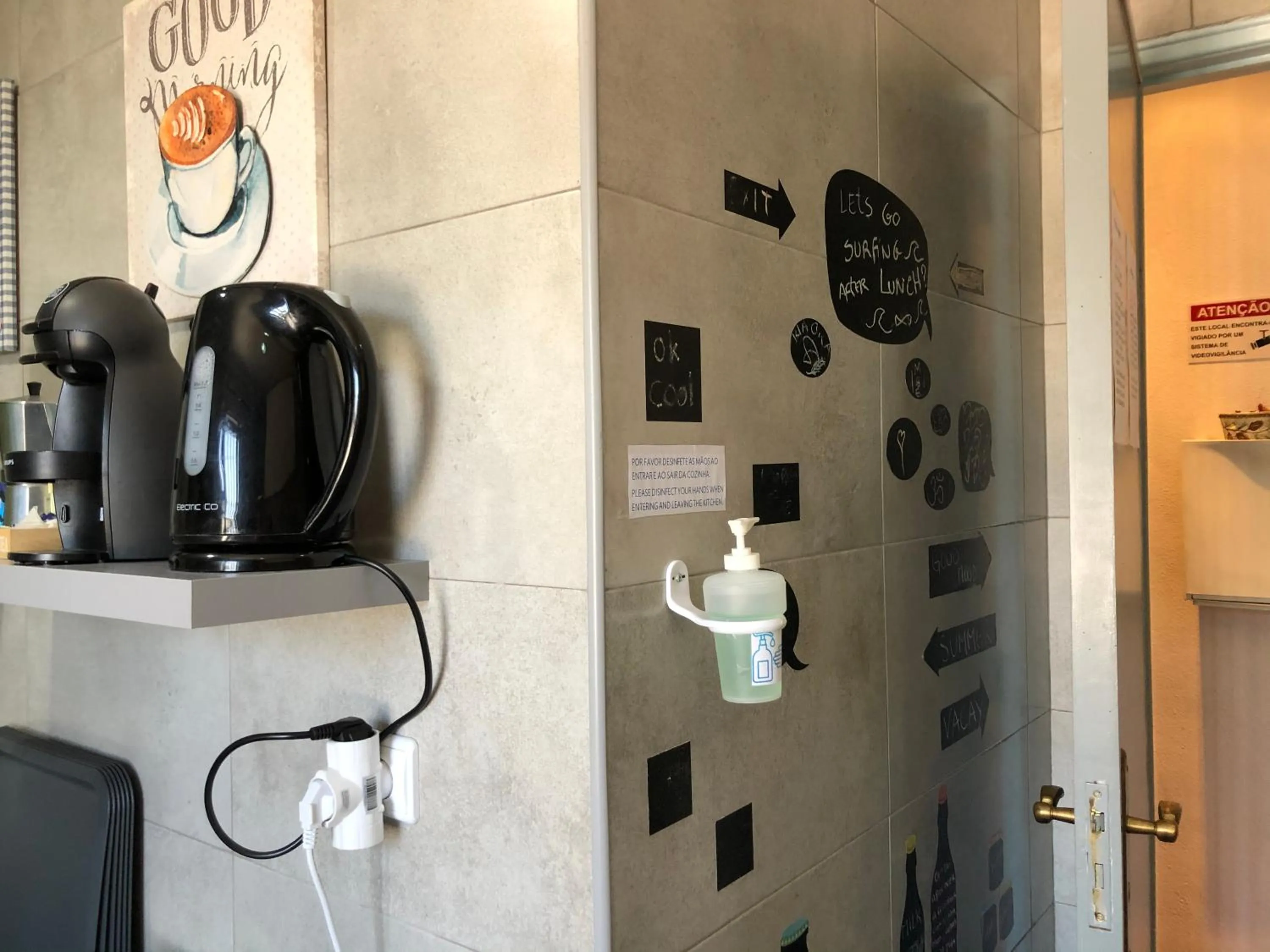 Fonte da Telha Beach Hostel