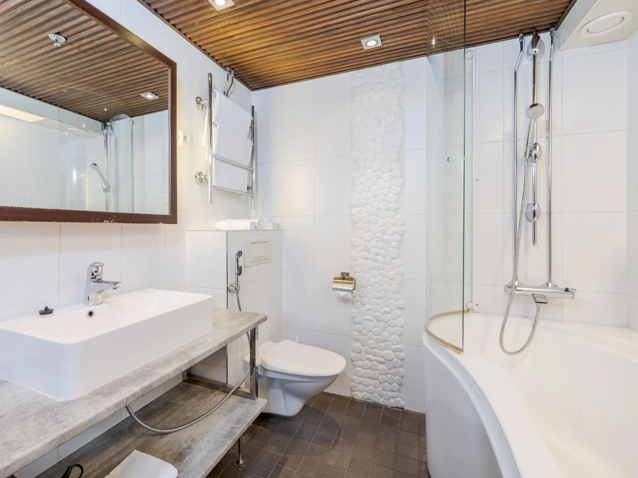 Shower in Santa's Hotel Santa Claus