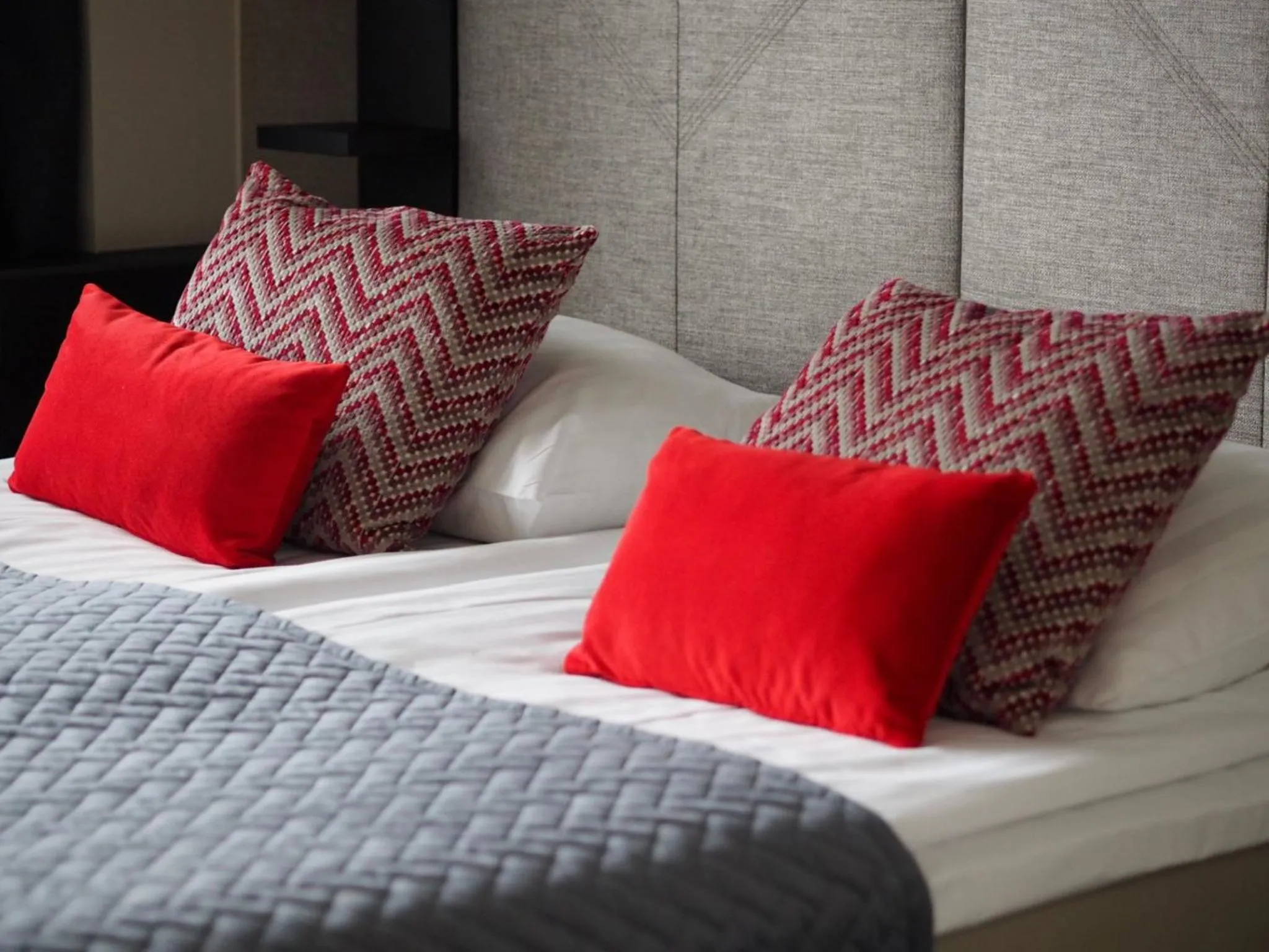 Balcony/Terrace, Bed in Santa's Hotel Santa Claus