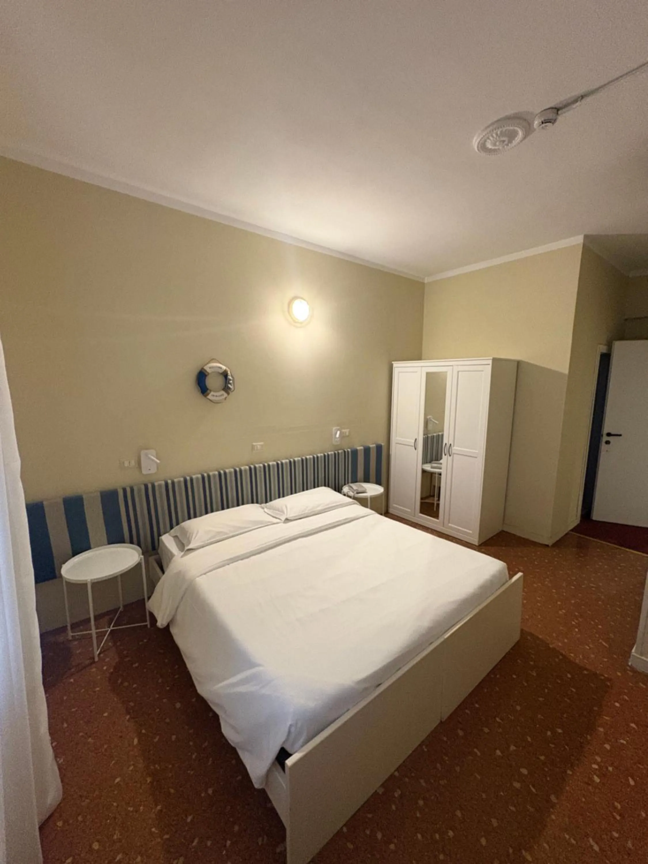 Bedroom, Bed in Hotel Elisabetta