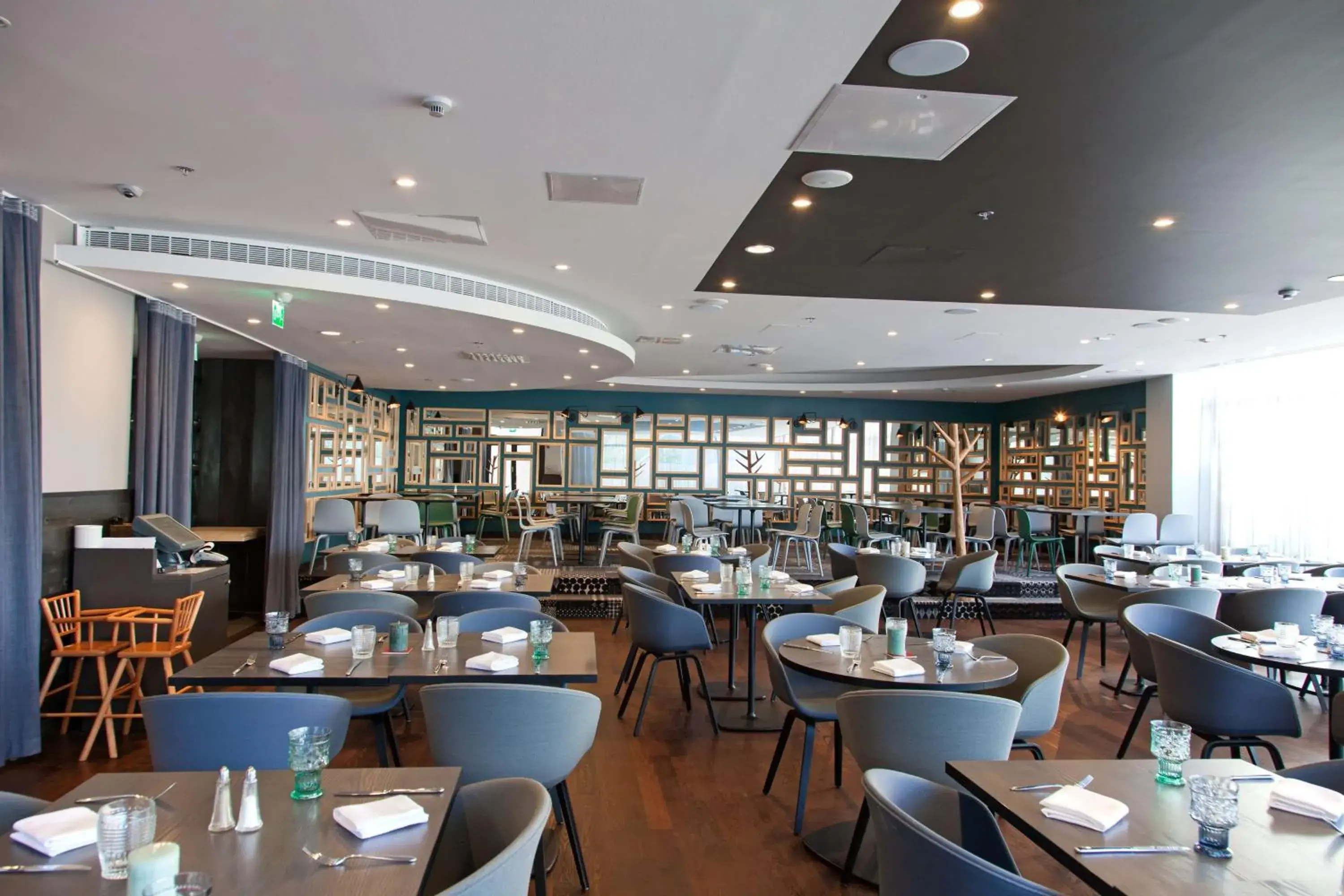 Restaurant/places to eat in Scandic Park Helsinki Restaurant/places to eat in Scandic Park Helsinki