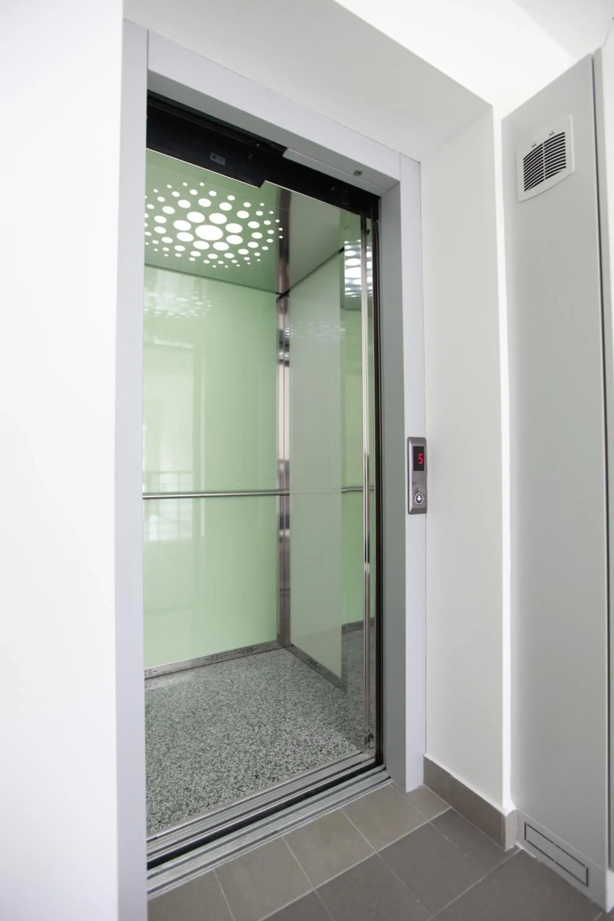 Property building in City Center Best Place Apartments Property building in City Center Best Place Apartments