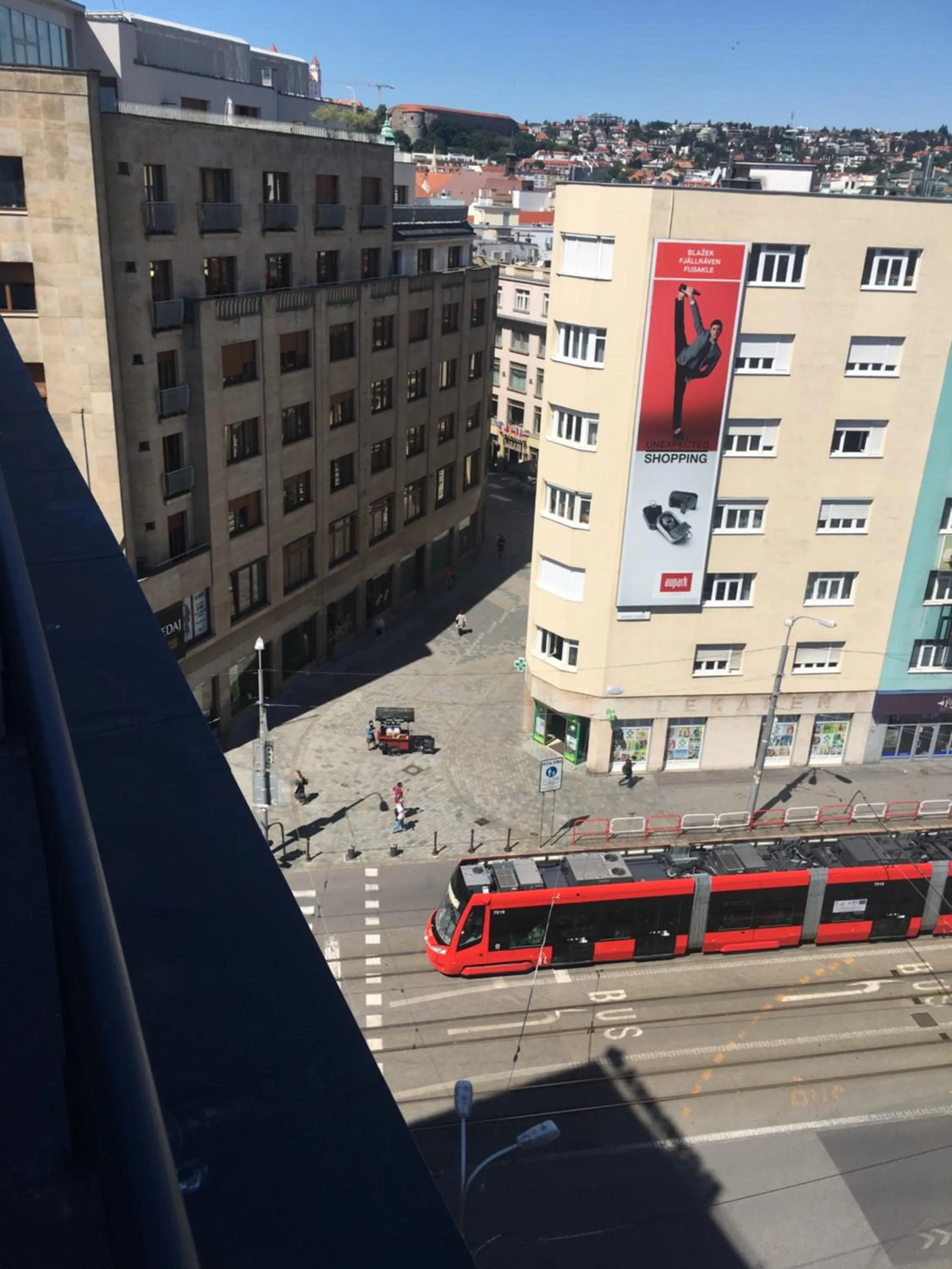 Day in City Center Best Place Apartments