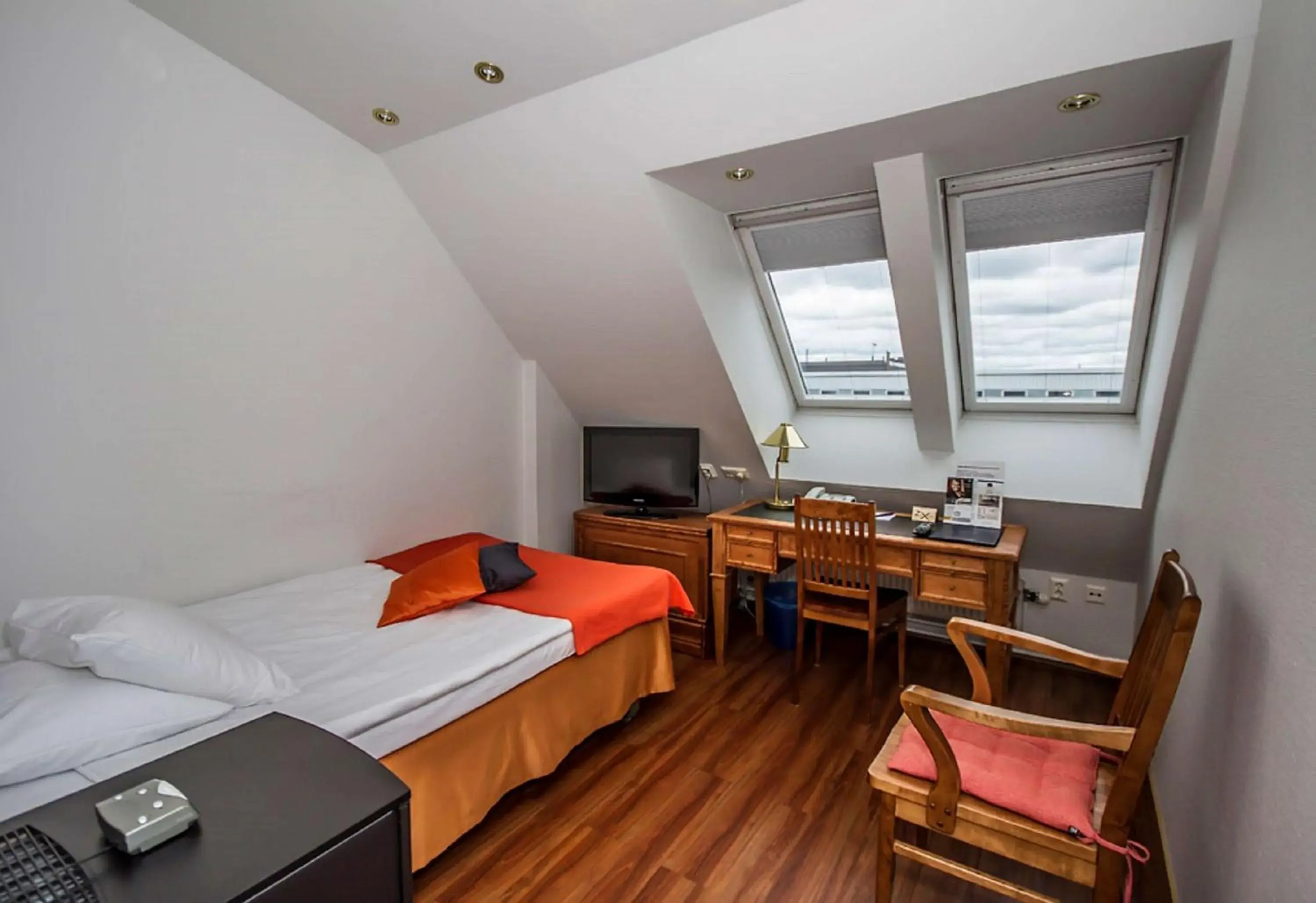 Bed in Best Western Hotel Apollo Bed in Best Western Hotel Apollo