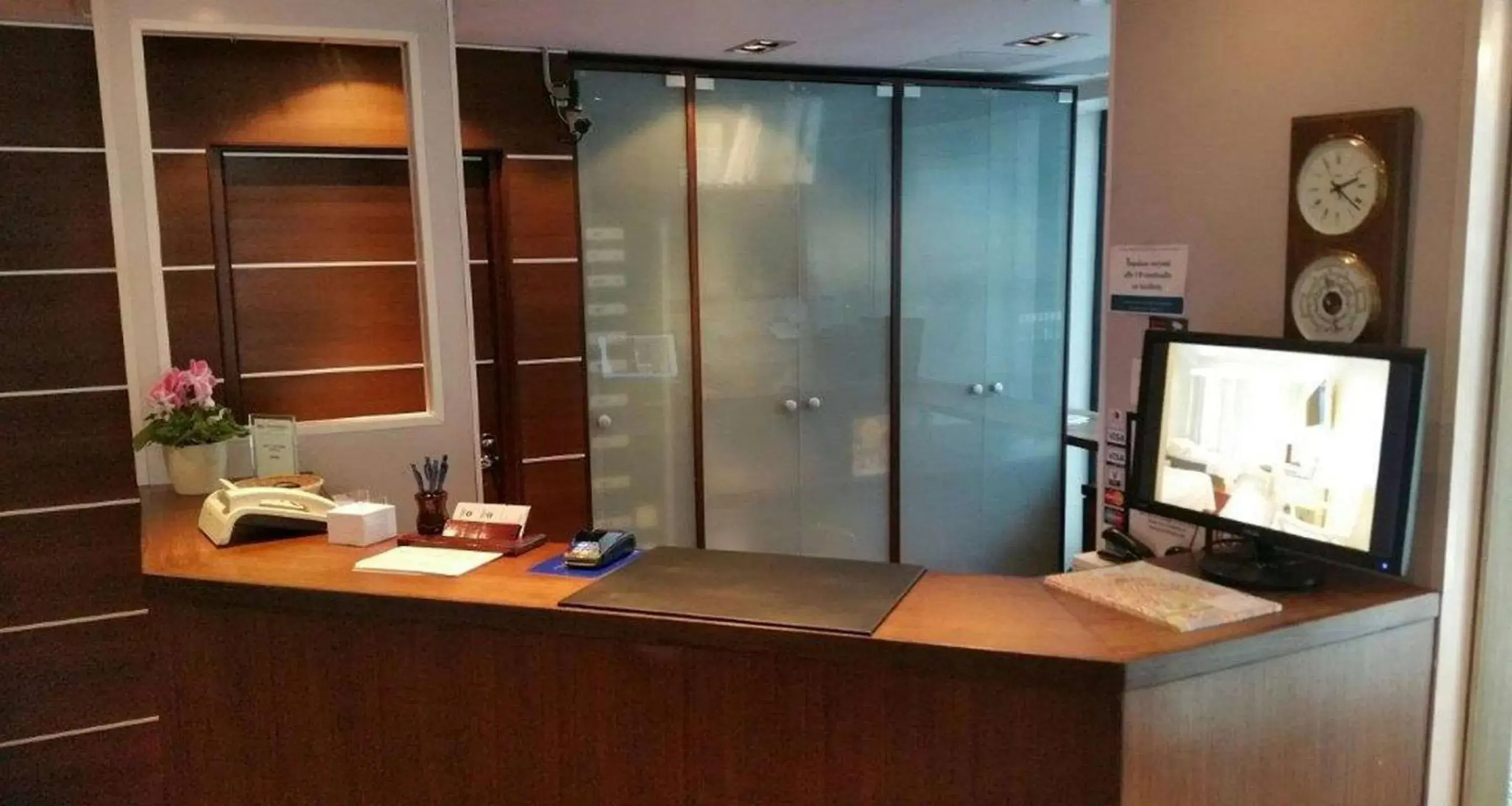 Lobby or reception in Best Western Hotel Apollo Lobby or reception in Best Western Hotel Apollo