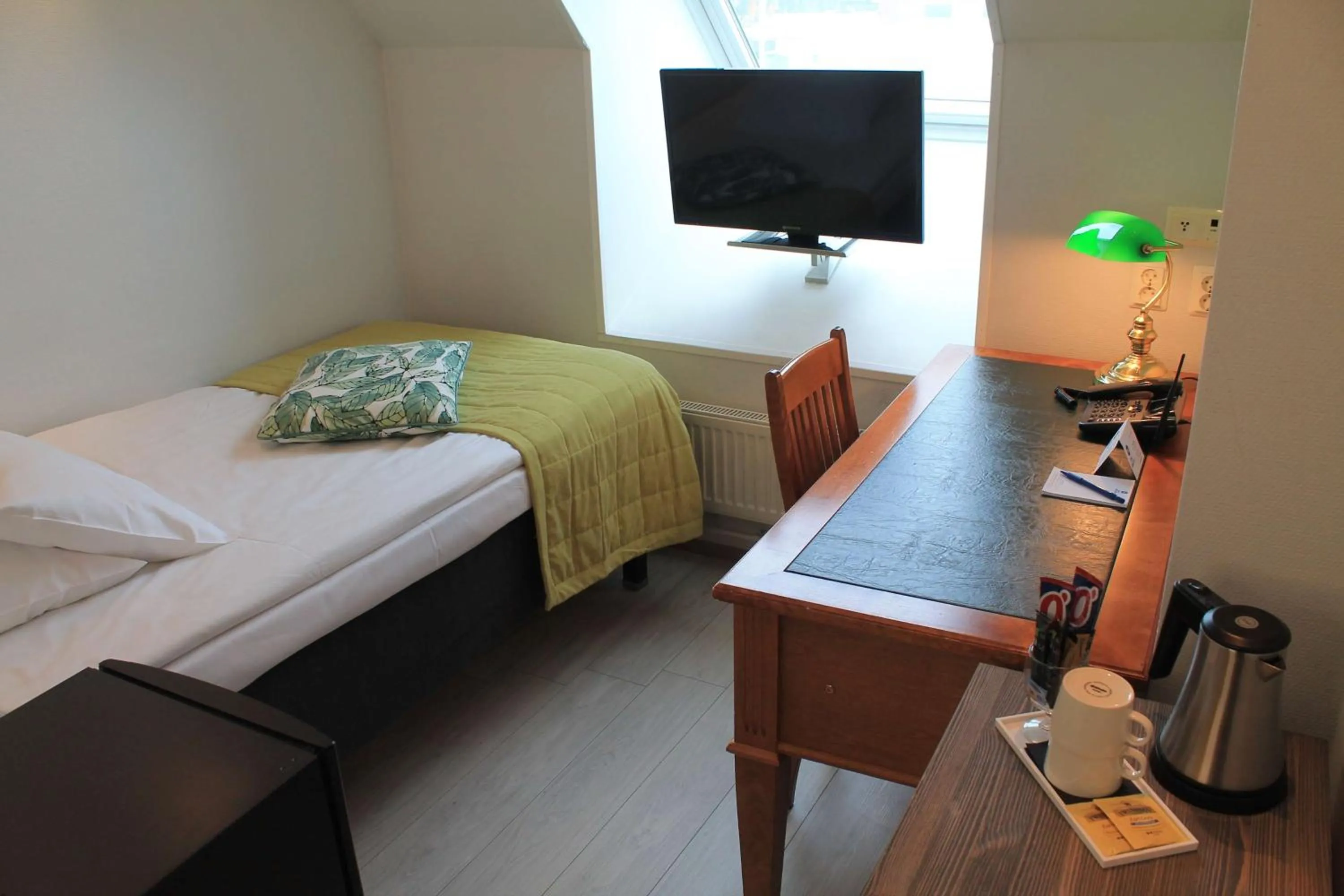 Bedroom, Bed in Best Western Hotel Apollo