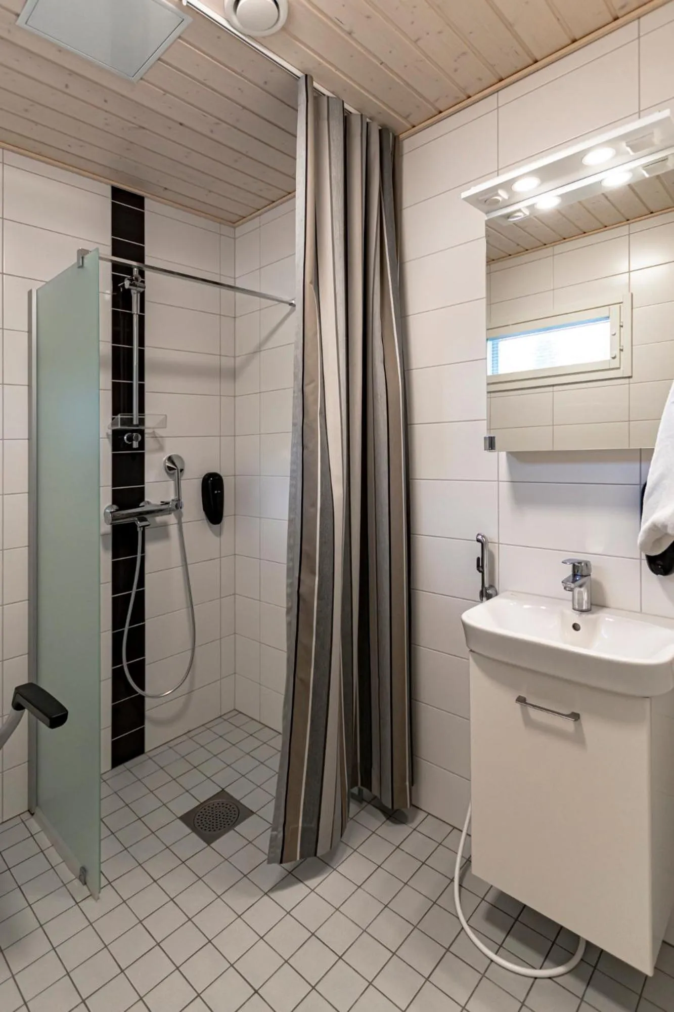 Shower in Spa Hotel Rauhalahti