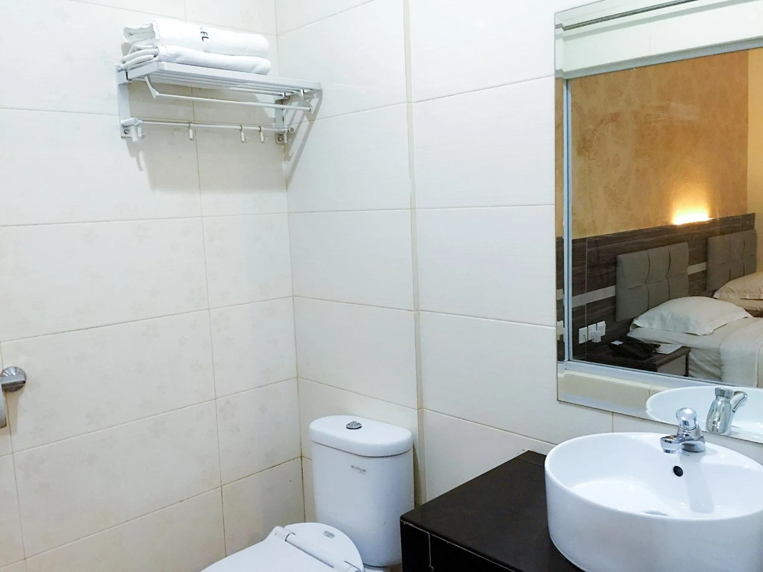 Shower in De Best Hotel