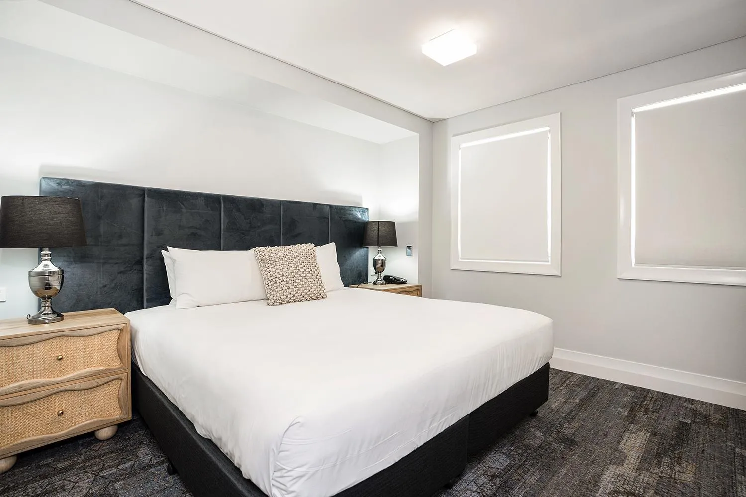 Bed in City Golf Club Motel