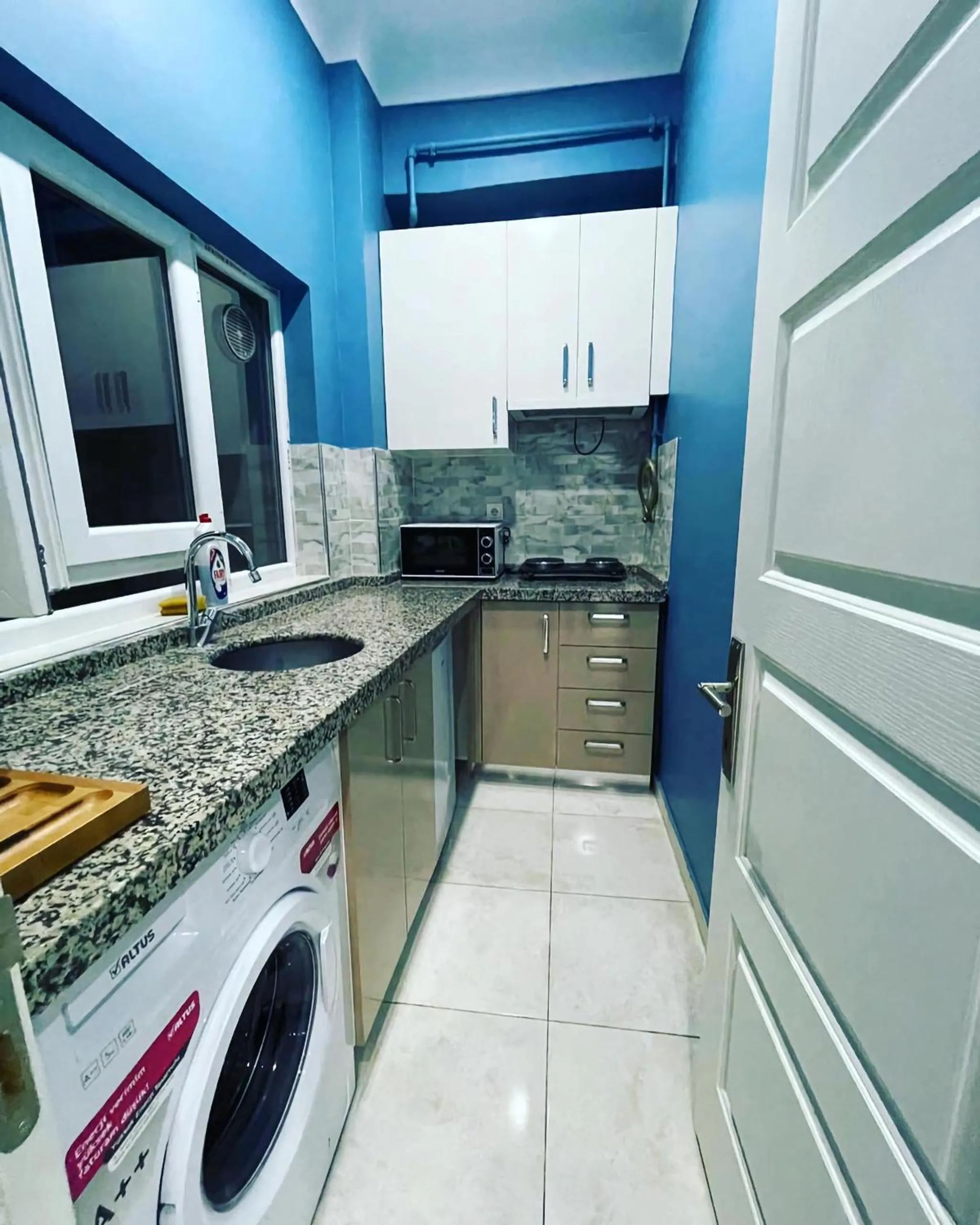 Kitchen or kitchenette in HagiaSophia Donat Suites