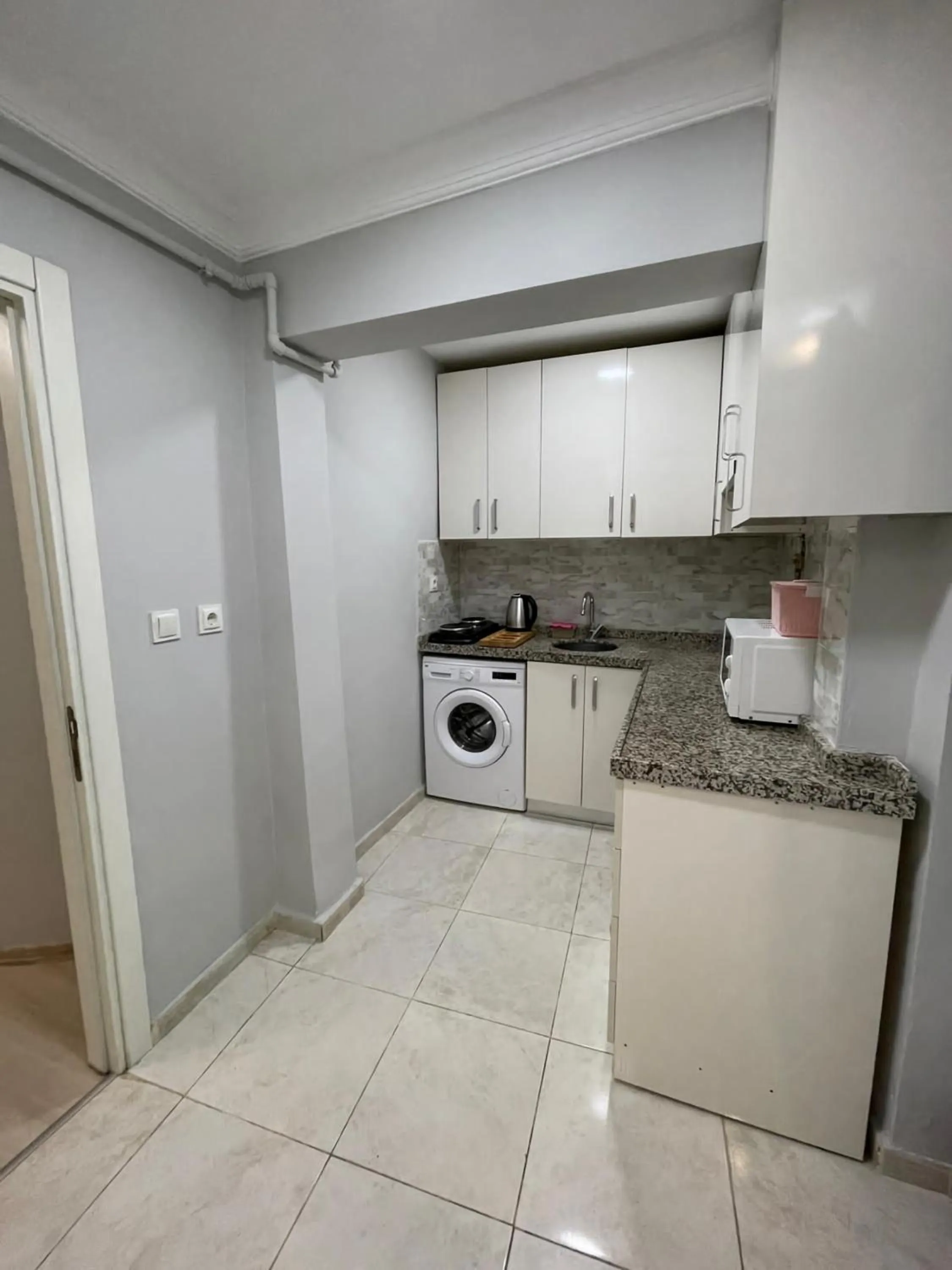 Kitchen or kitchenette in HagiaSophia Donat Suites